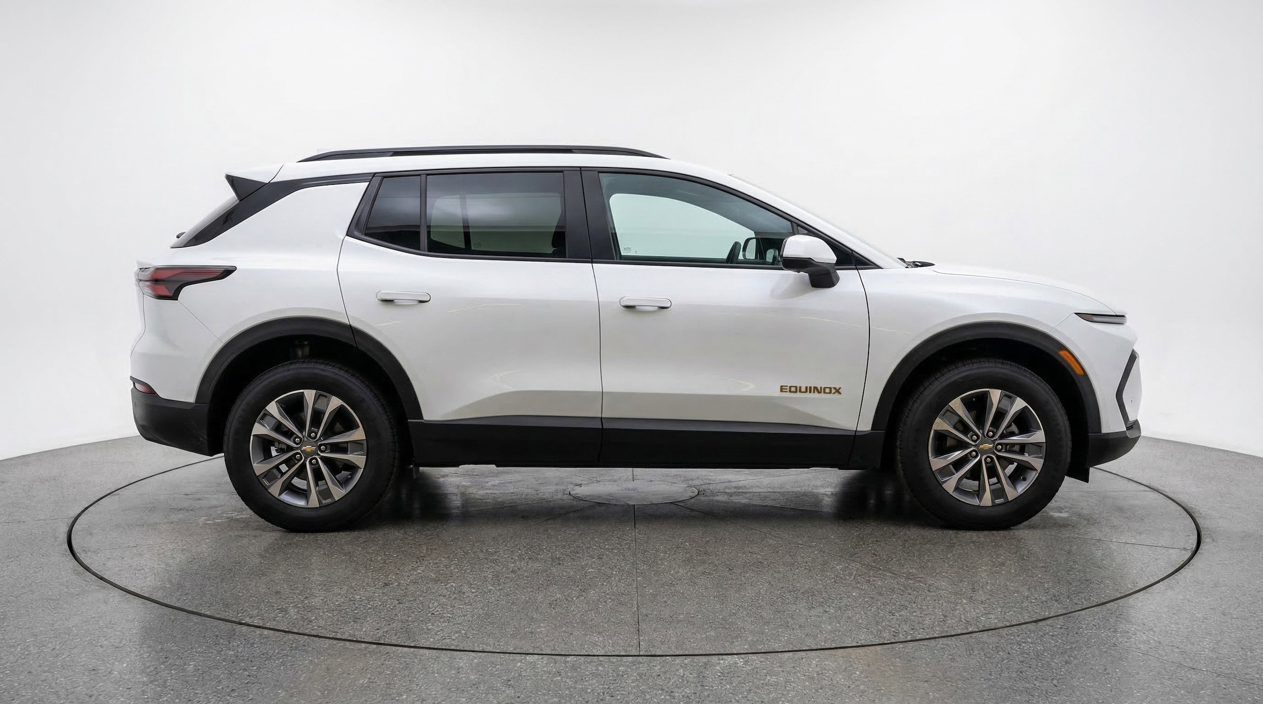 Thumbnail: 2025 Chevrolet Equinox - 11