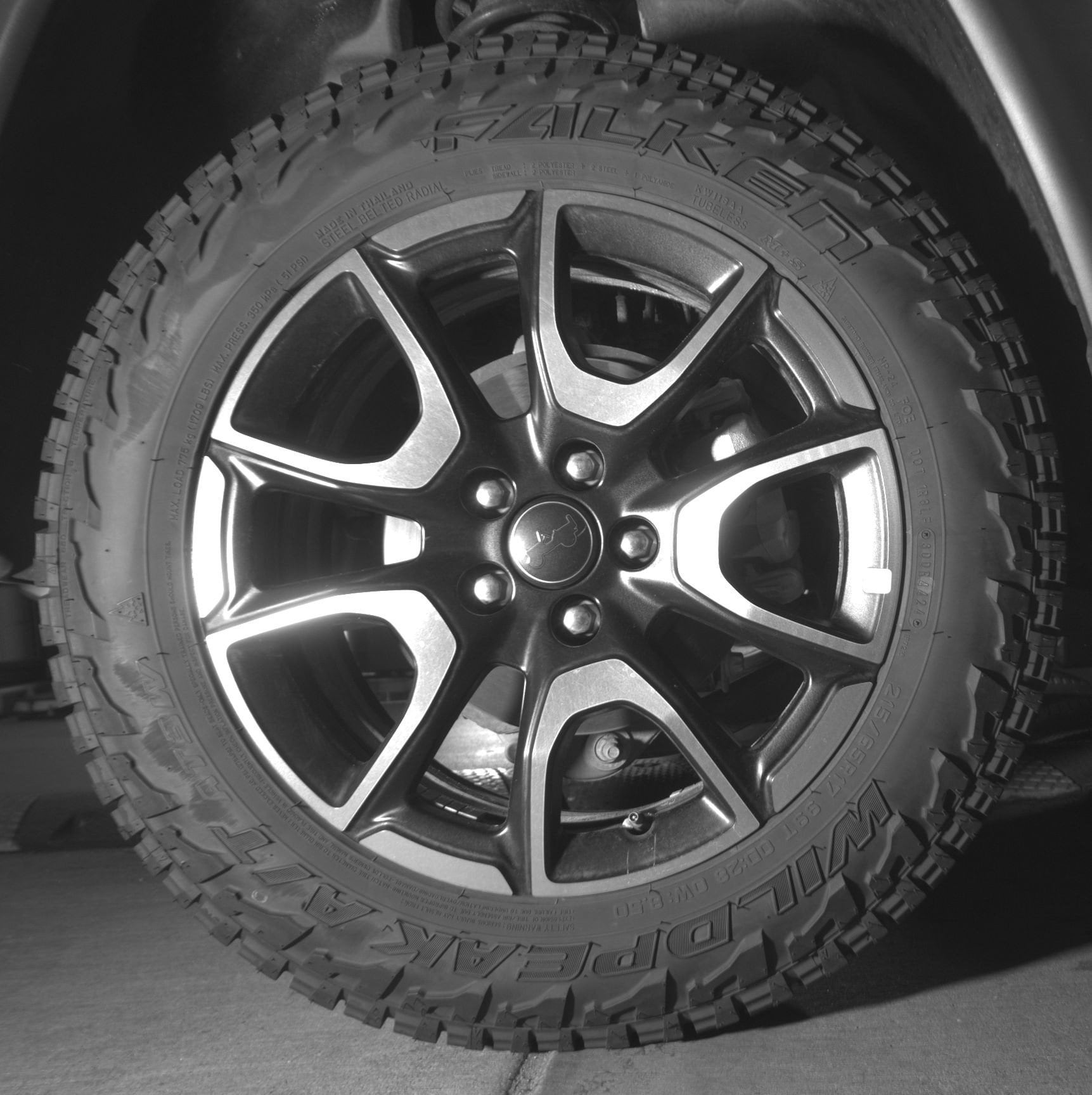 Thumbnail: 2025 Jeep Compass - 15