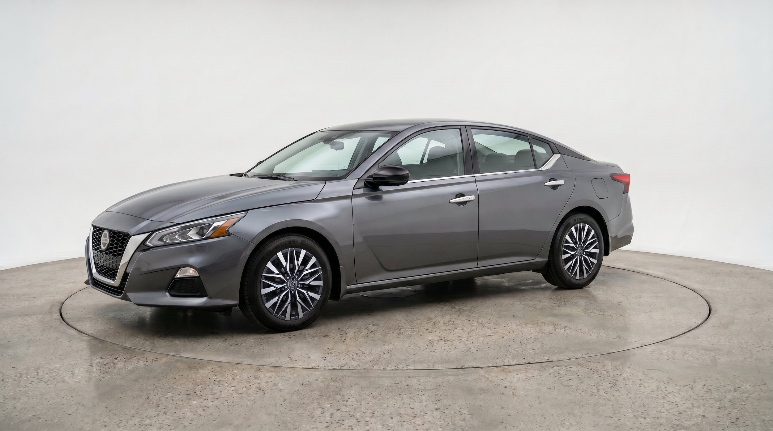 Thumbnail: 2025 Nissan Altima - 3
