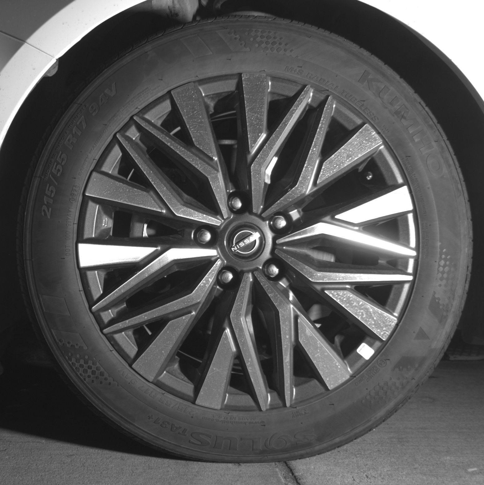 2025 Nissan Altima SV - Photo 12