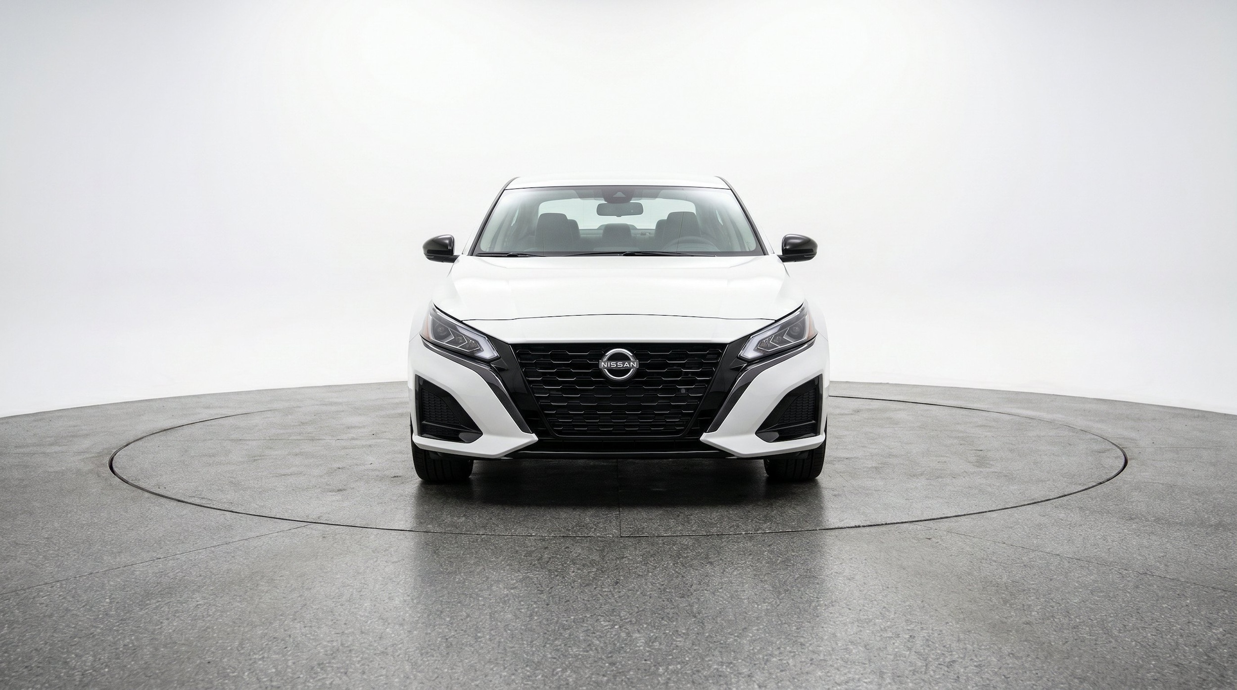 Thumbnail: 2025 Nissan Altima - 2