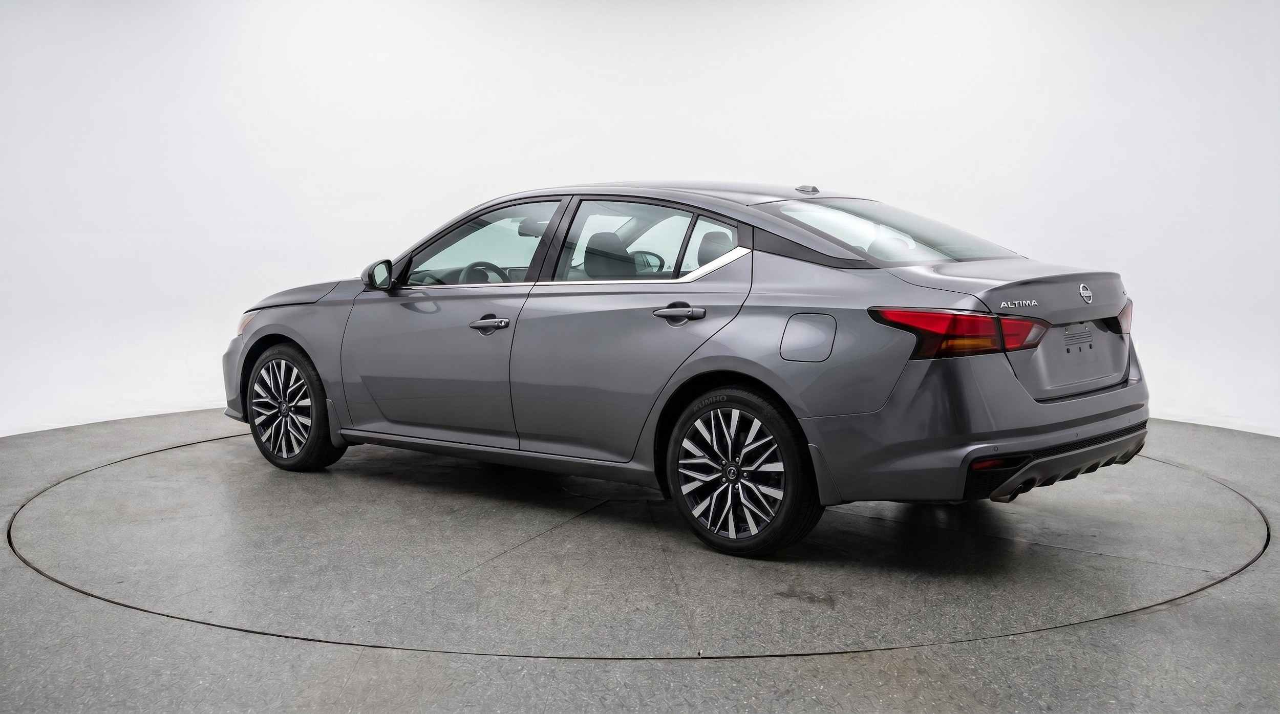 Thumbnail: 2025 Nissan Altima - 6