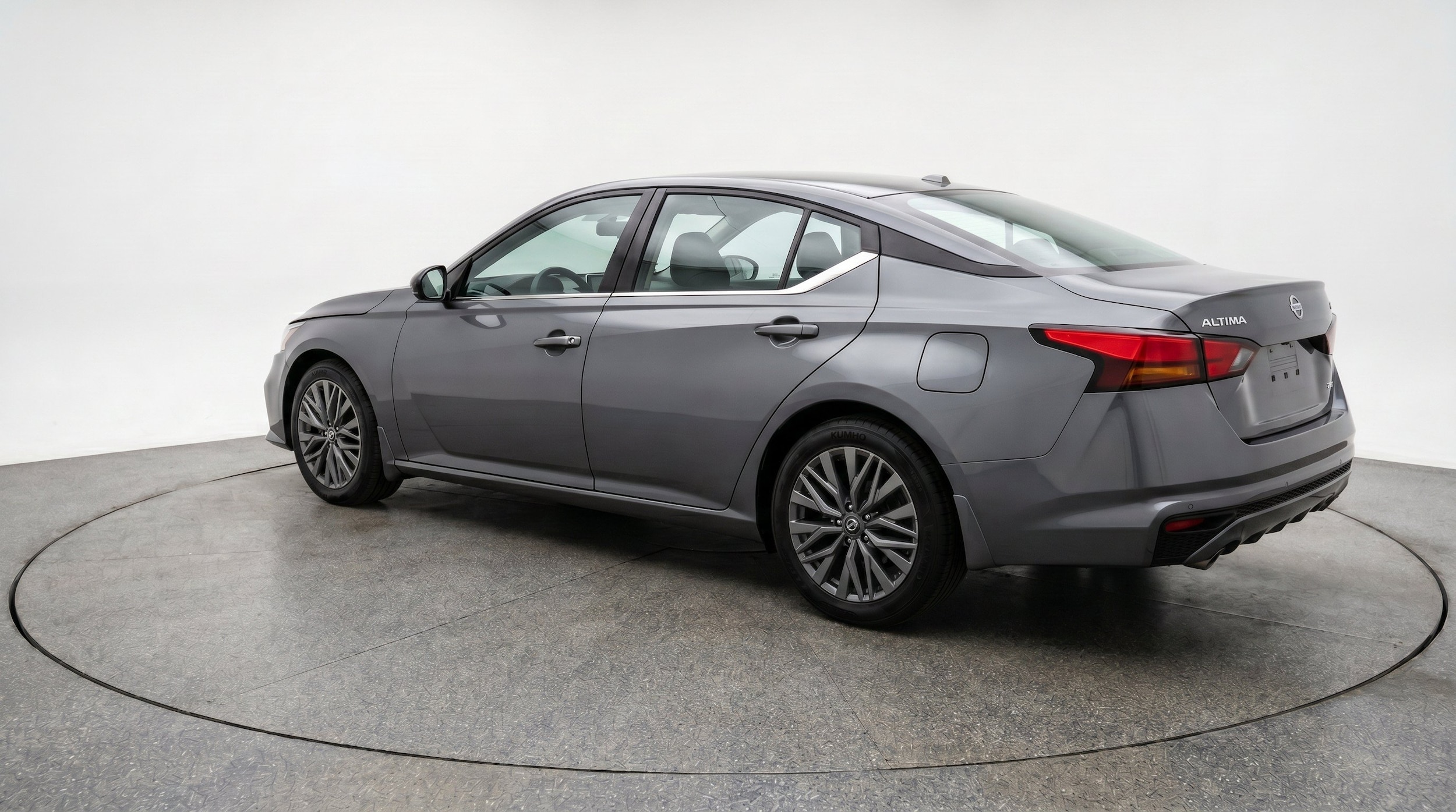 Thumbnail: 2025 Nissan Altima - 6