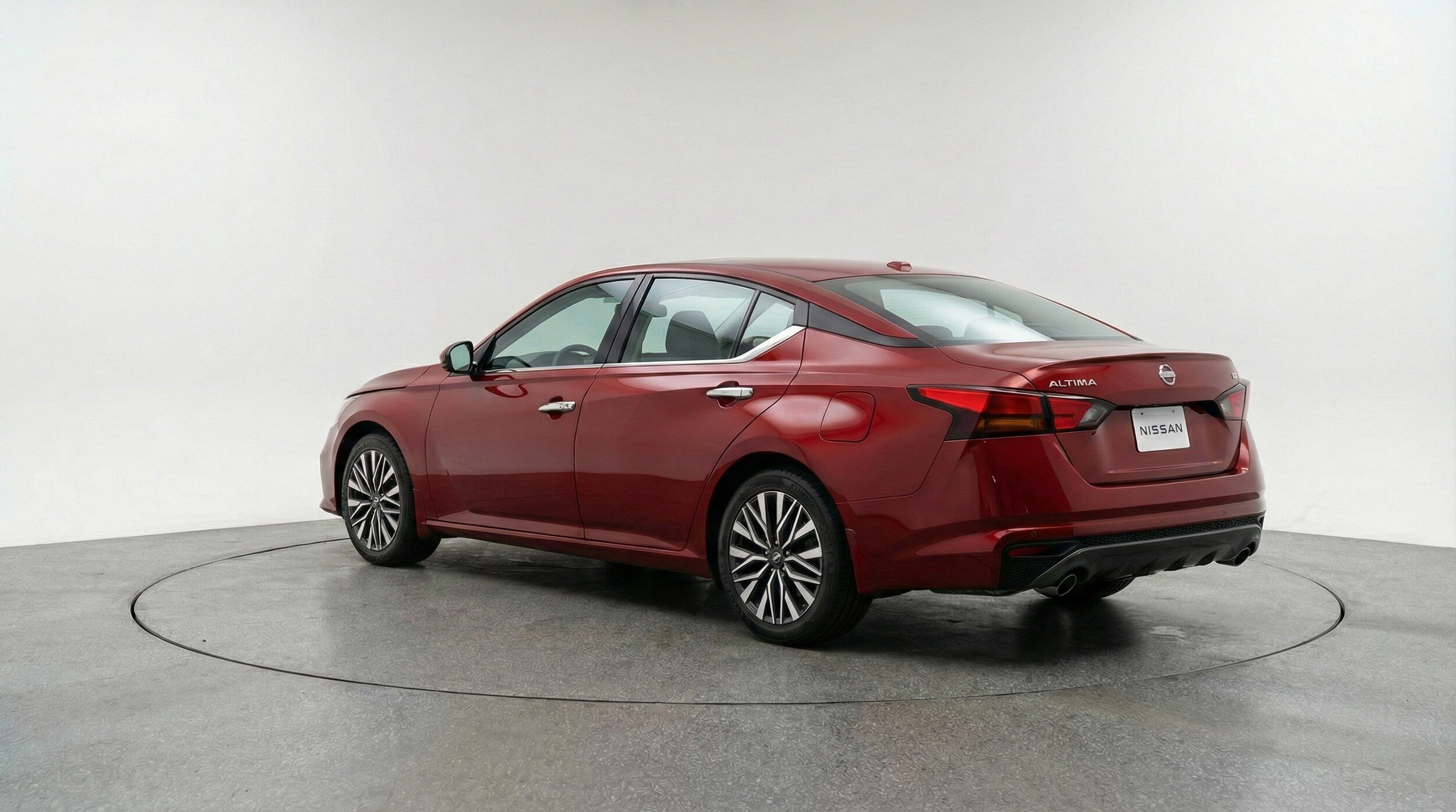 Thumbnail: 2025 Nissan Altima - 6