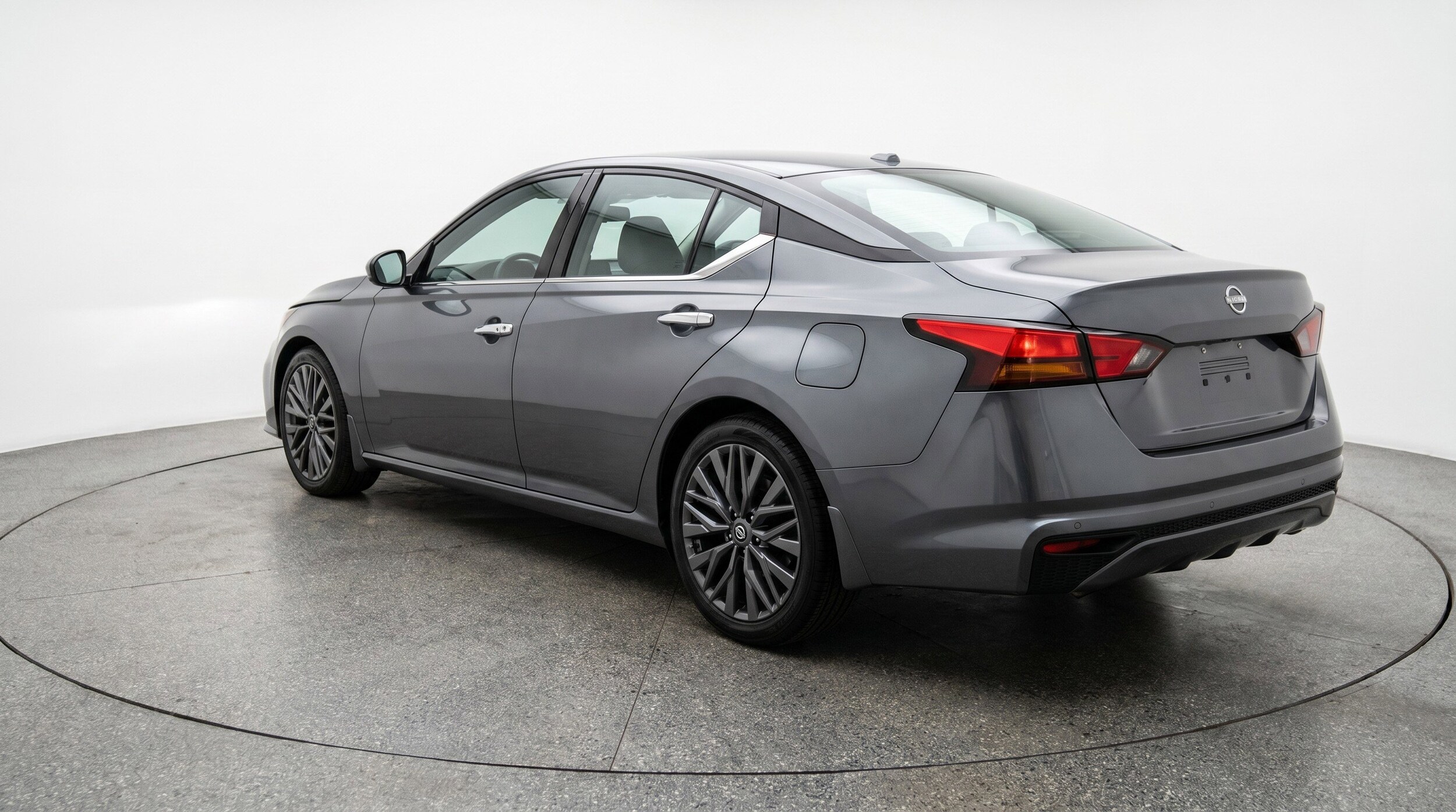 Thumbnail: 2025 Nissan Altima - 6