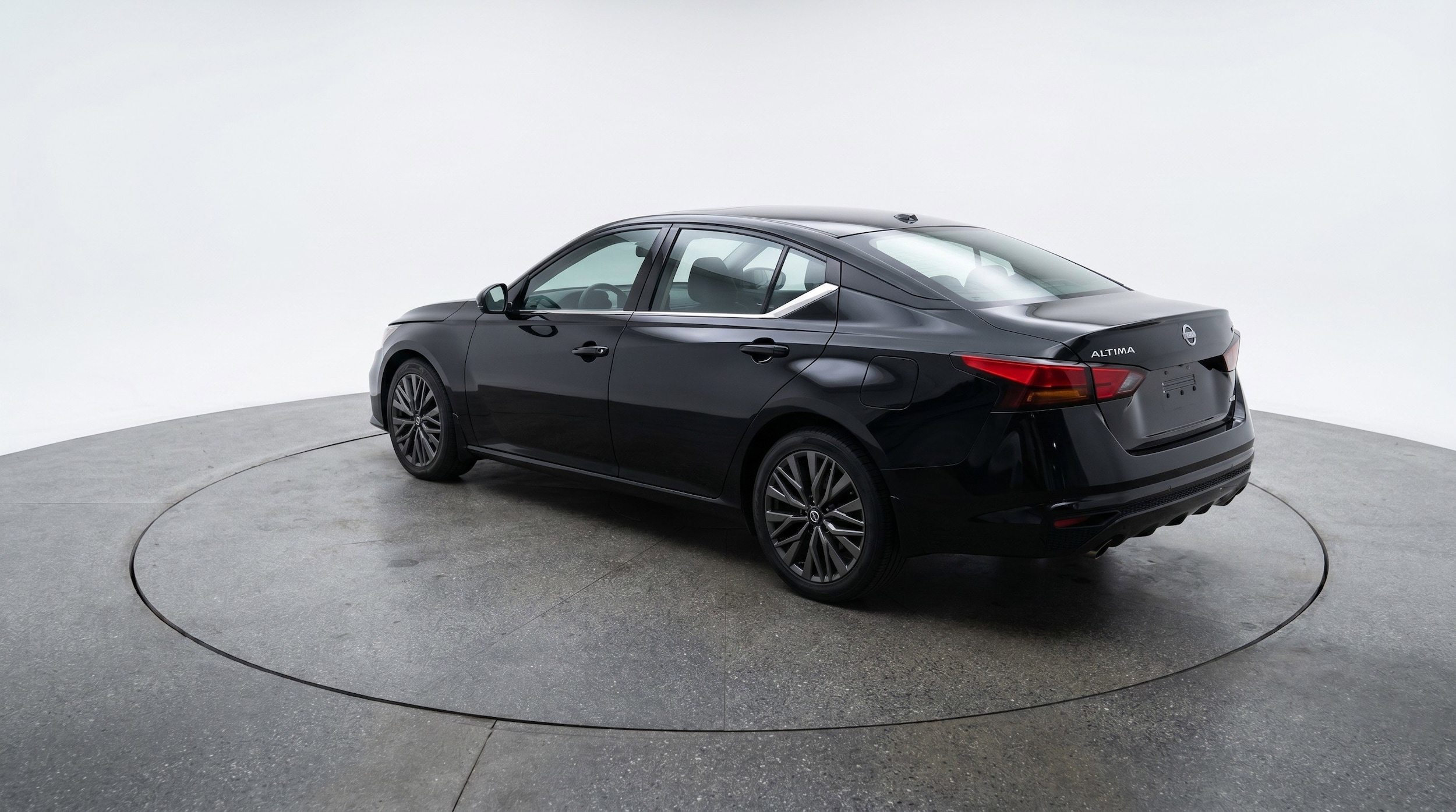 Thumbnail: 2025 Nissan Altima - 6