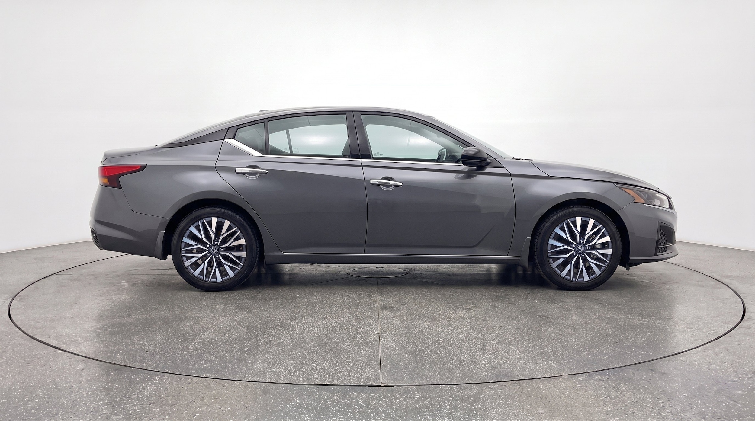 Thumbnail: 2025 Nissan Altima - 11