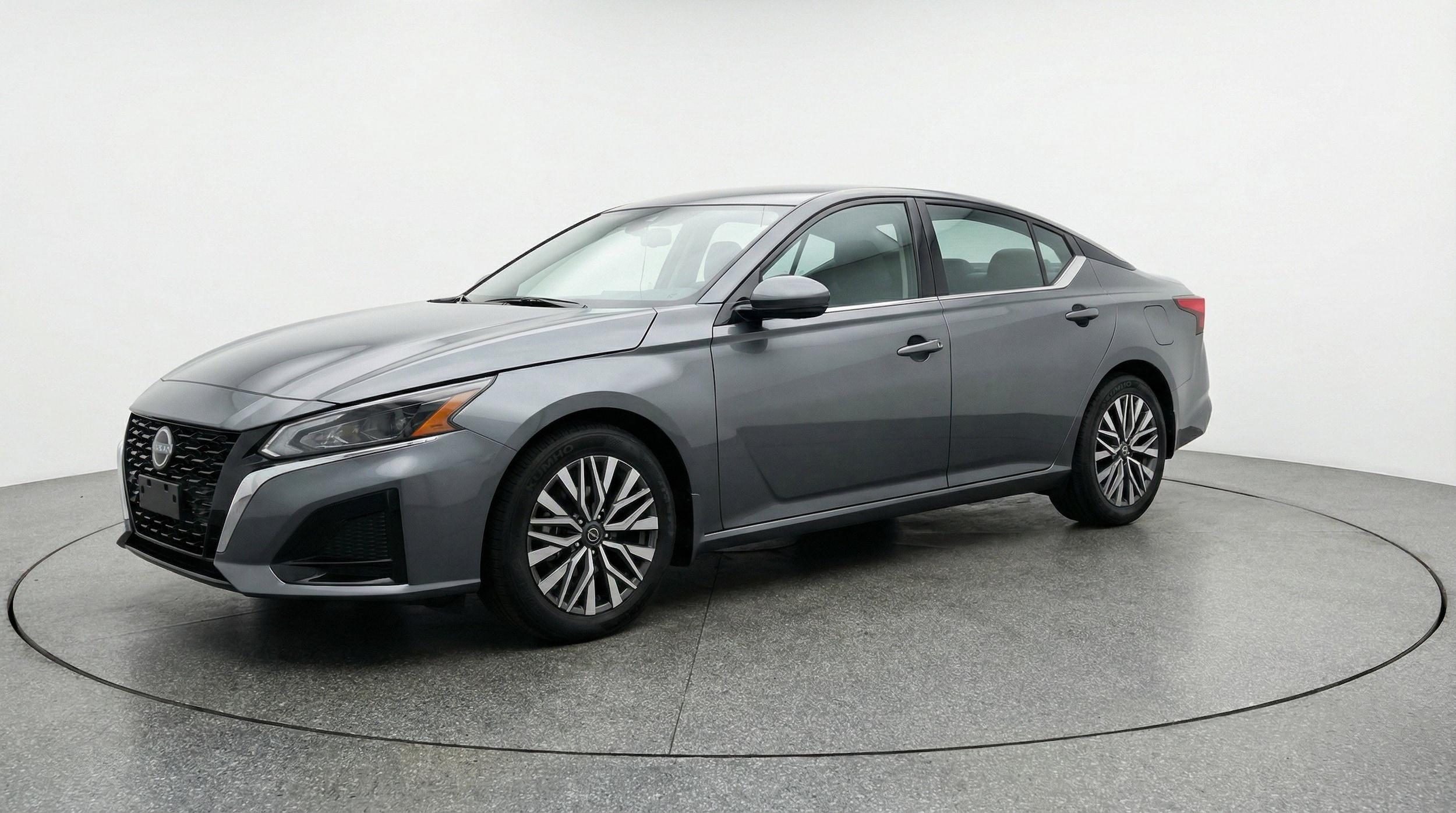 Thumbnail: 2025 Nissan Altima - 3