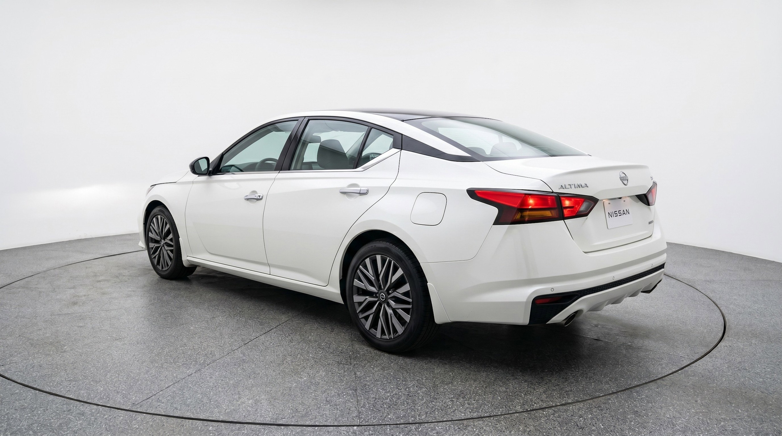 Thumbnail: 2025 Nissan Altima - 6