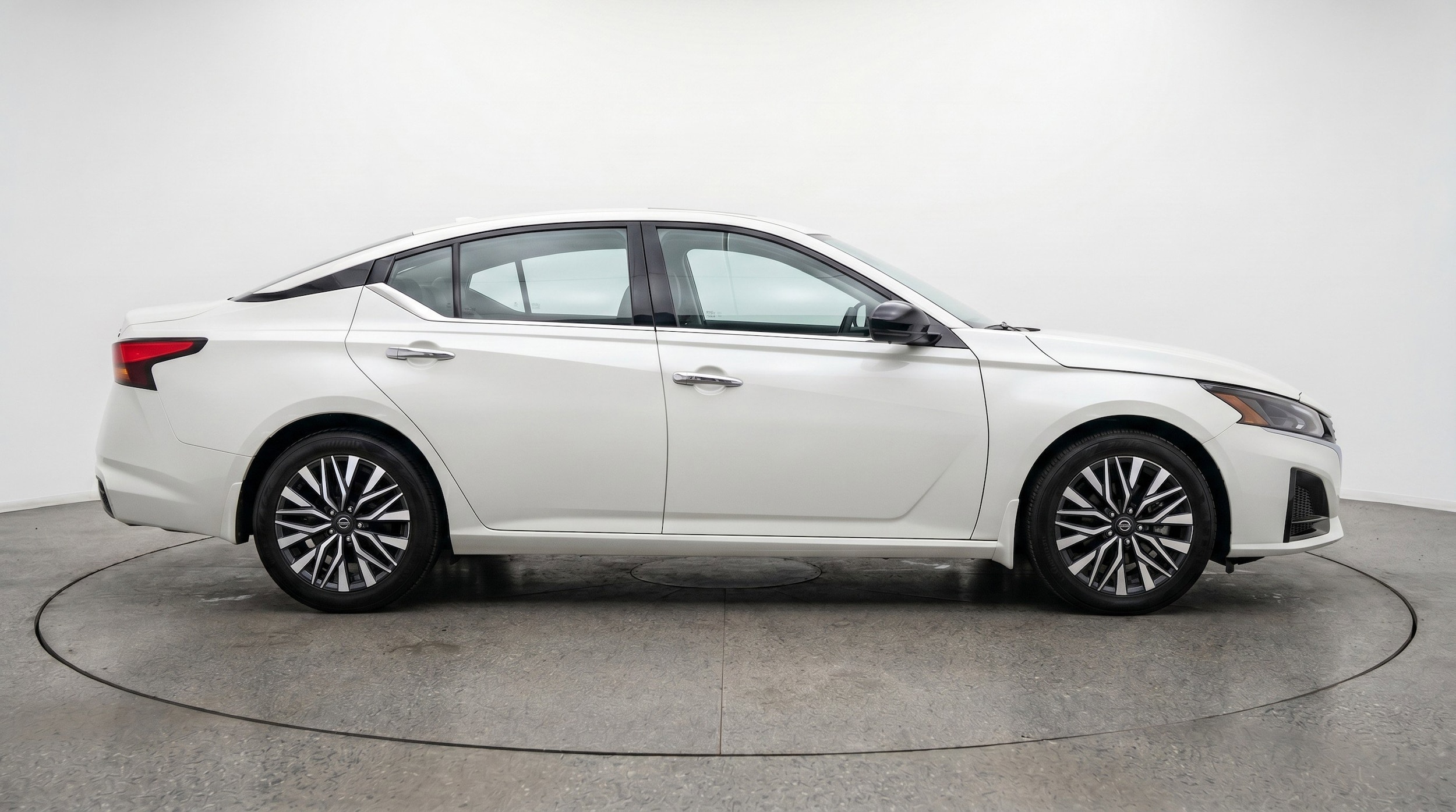 Thumbnail: 2025 Nissan Altima - 11