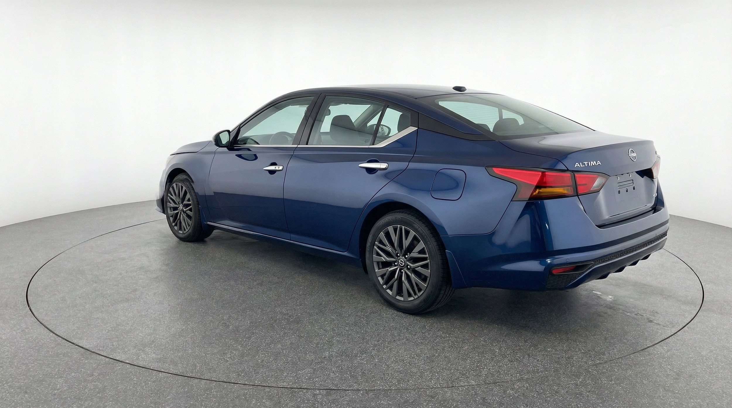 Thumbnail: 2025 Nissan Altima - 6