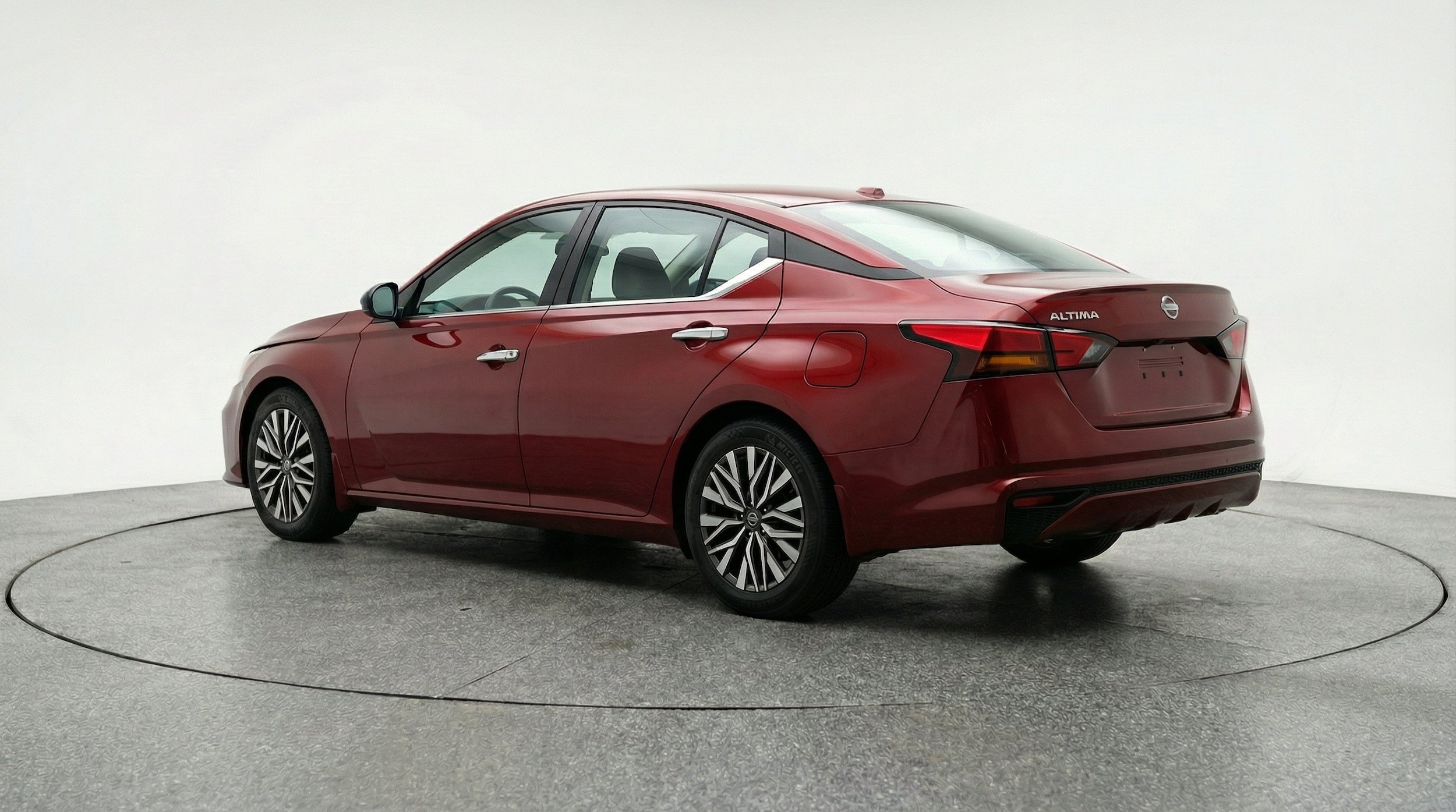 Thumbnail: 2025 Nissan Altima - 6
