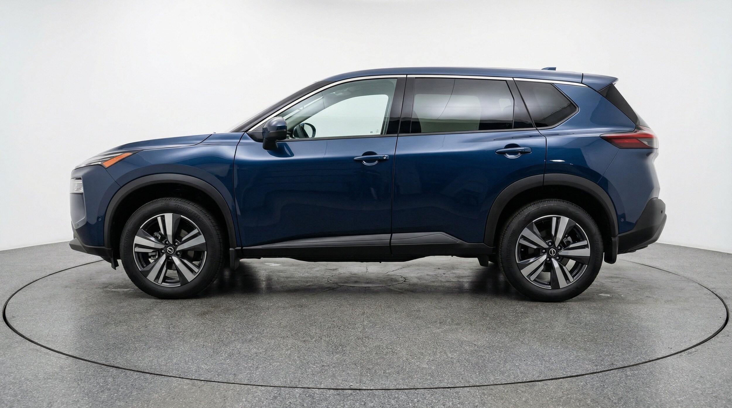 Thumbnail: 2026 Nissan Rogue - 5