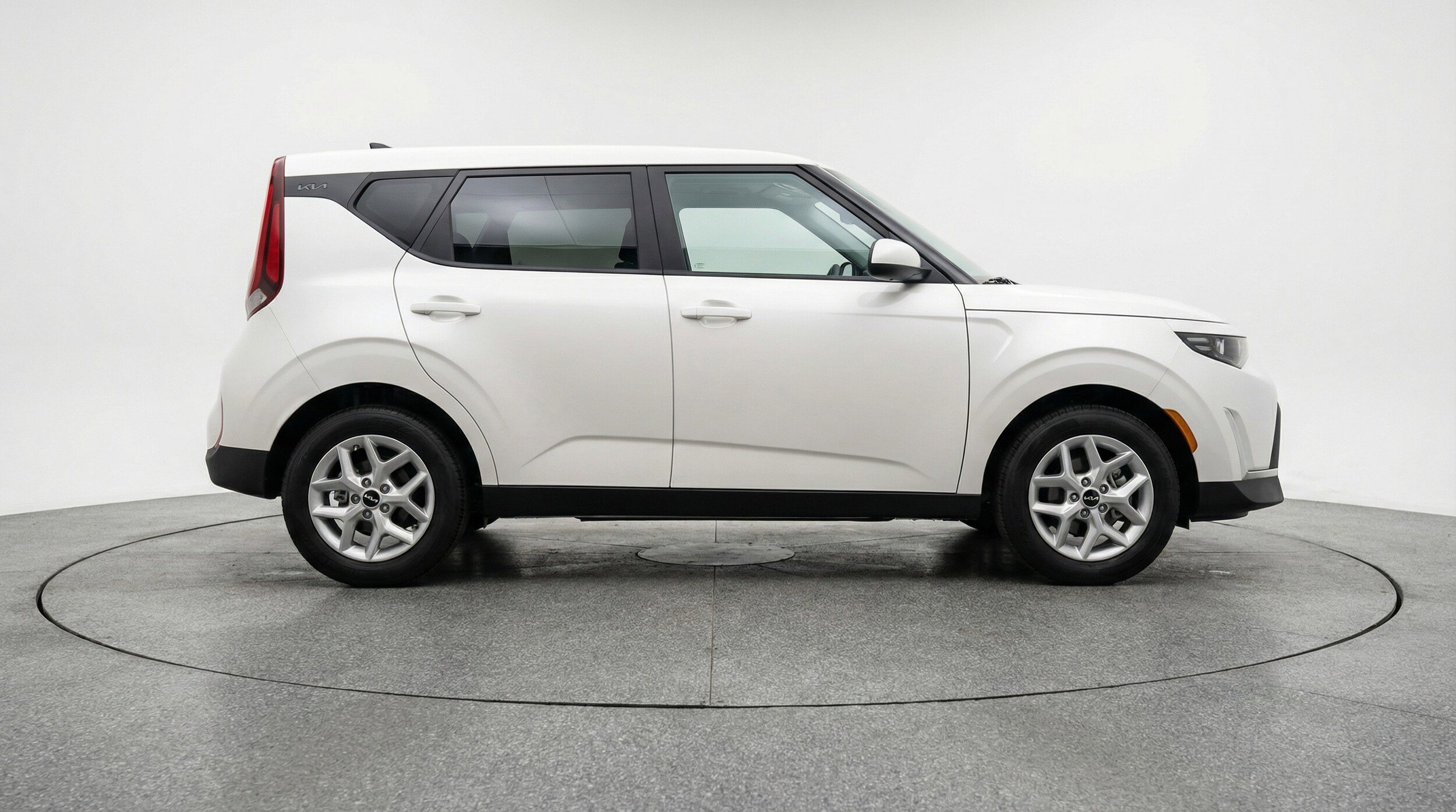 Thumbnail: 2025 Kia Soul - 11