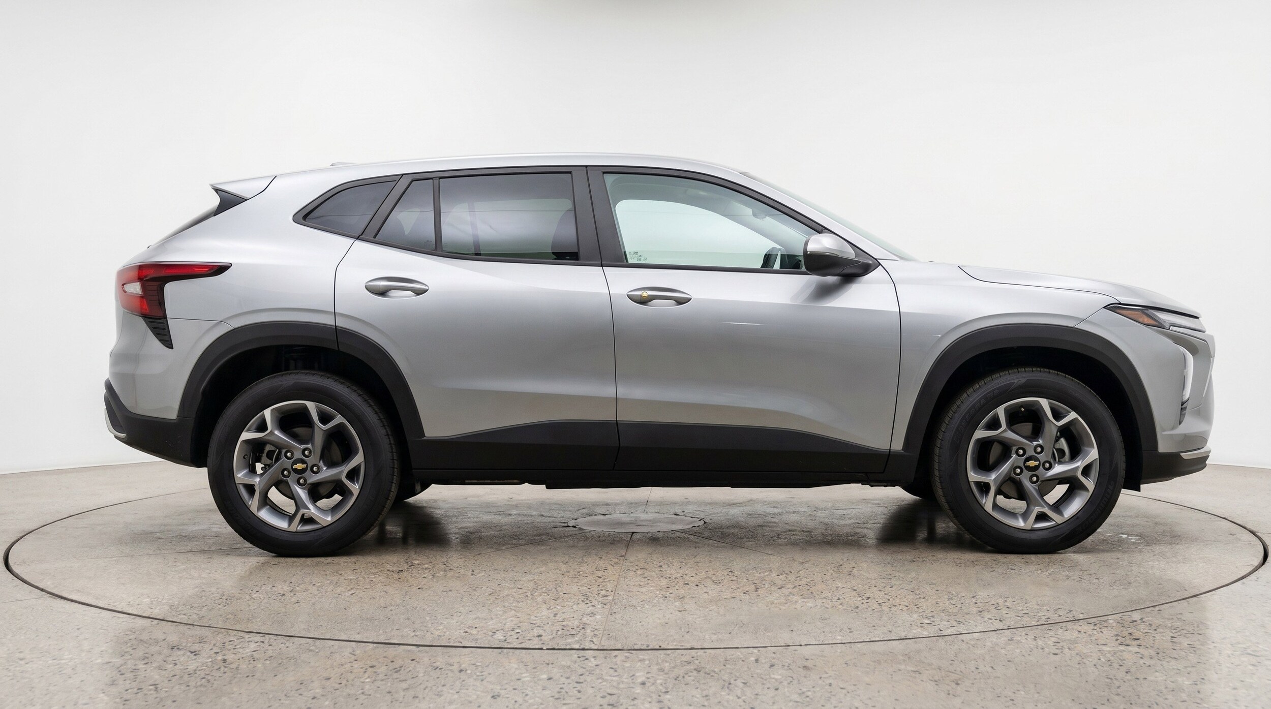 Thumbnail: 2025 Chevrolet Trax - 11