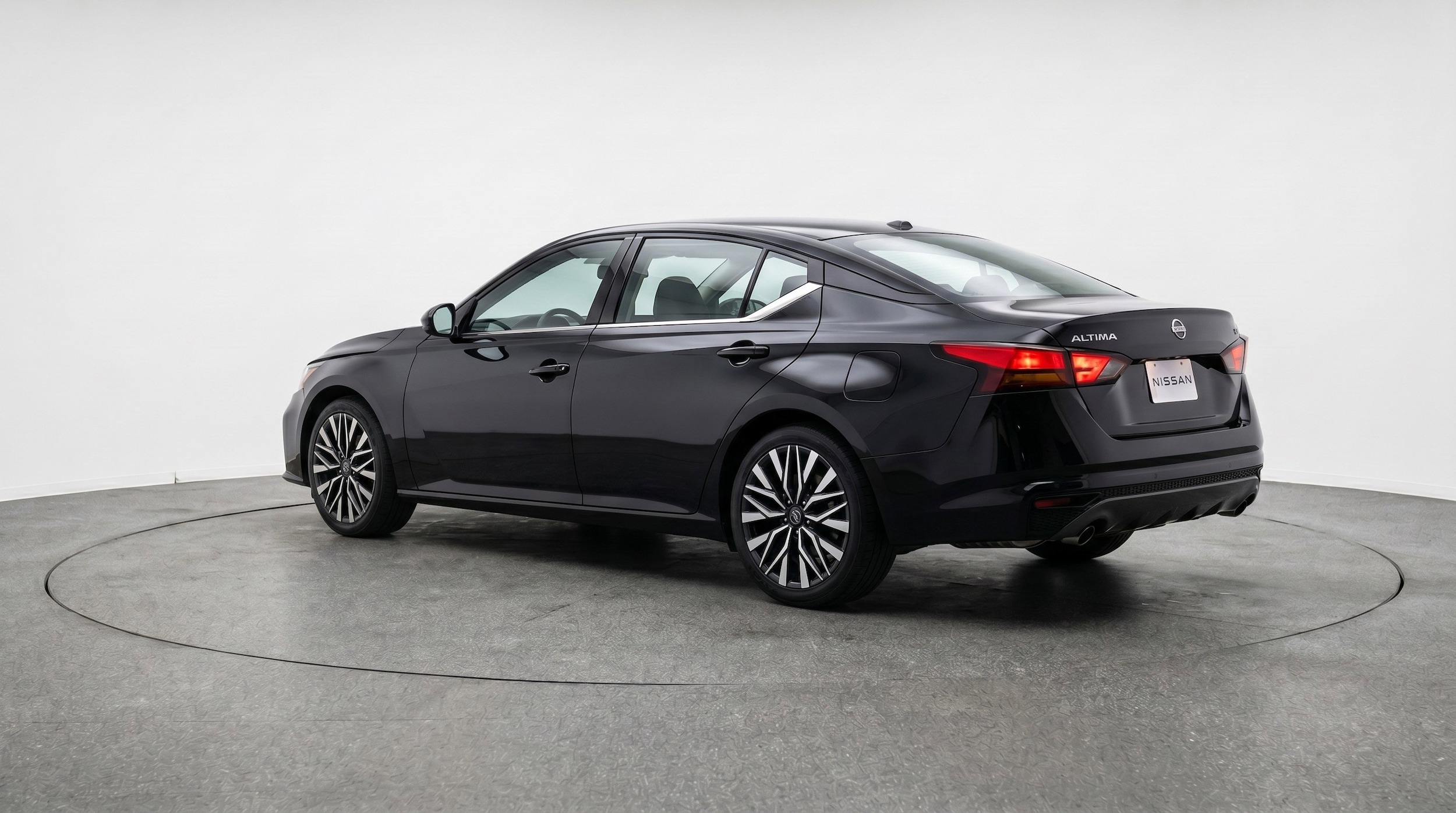 Thumbnail: 2025 Nissan Altima - 6