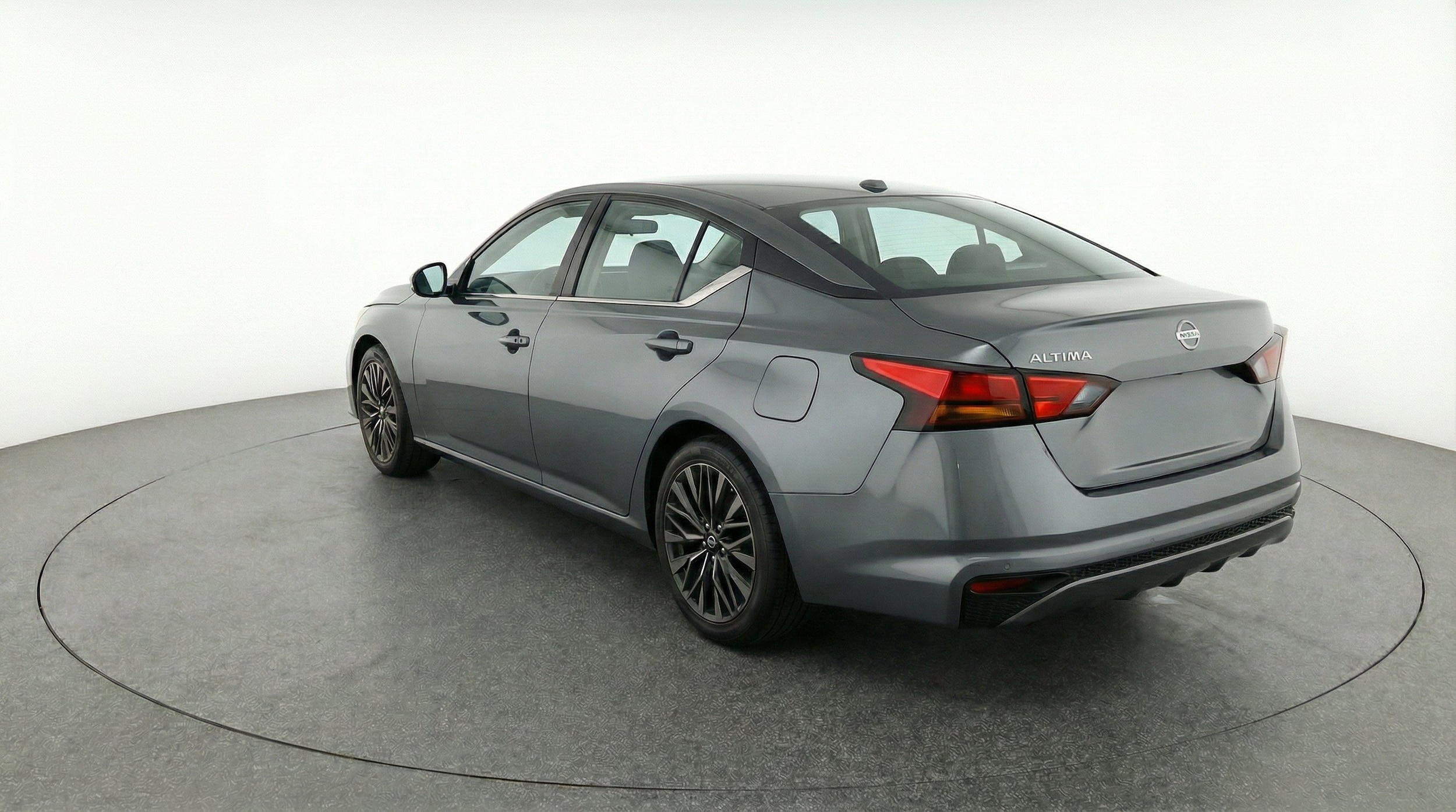 Thumbnail: 2025 Nissan Altima - 6