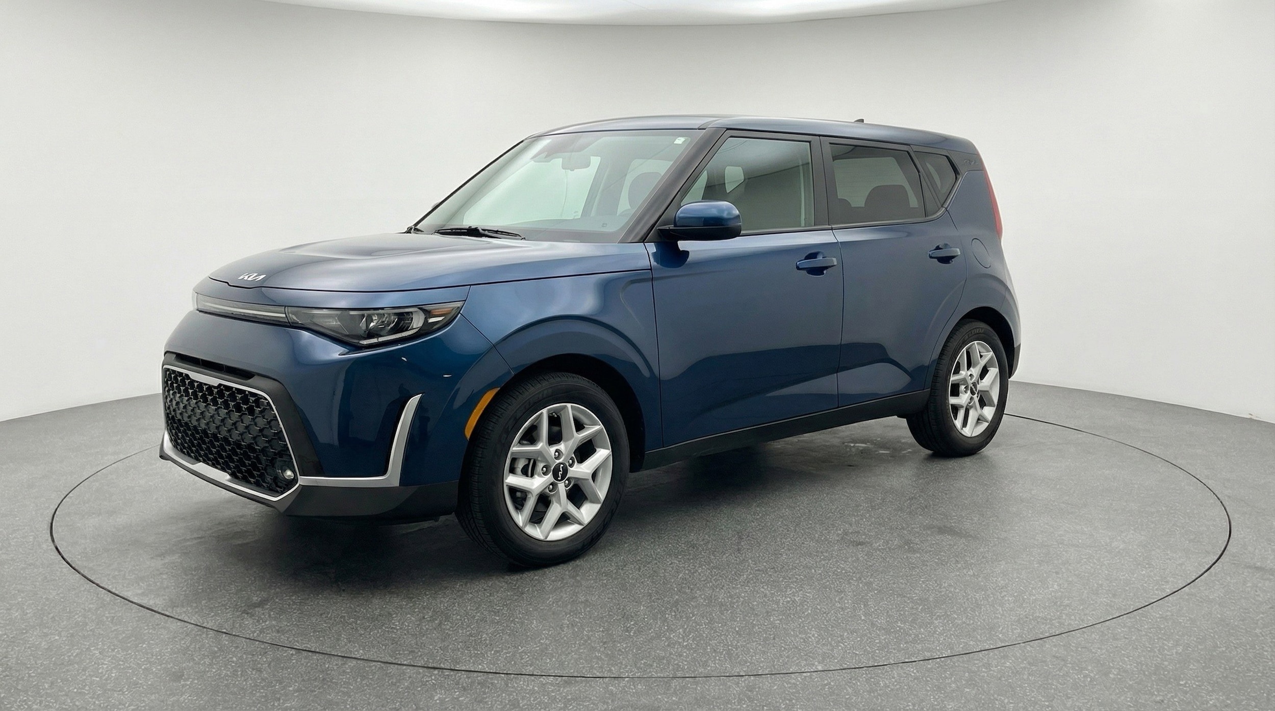 Thumbnail: 2025 Kia Soul - 3