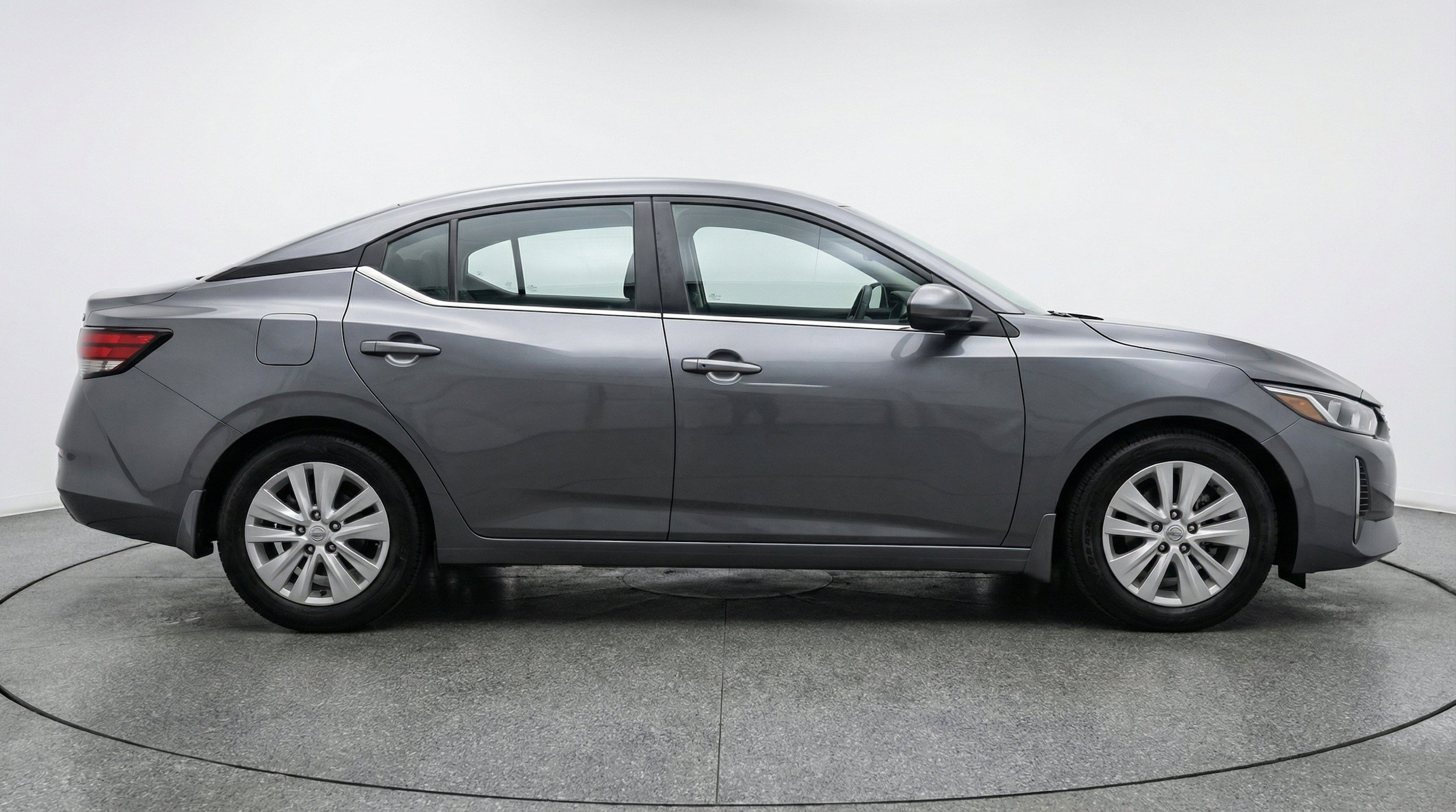 Thumbnail: 2025 Nissan Sentra - 11