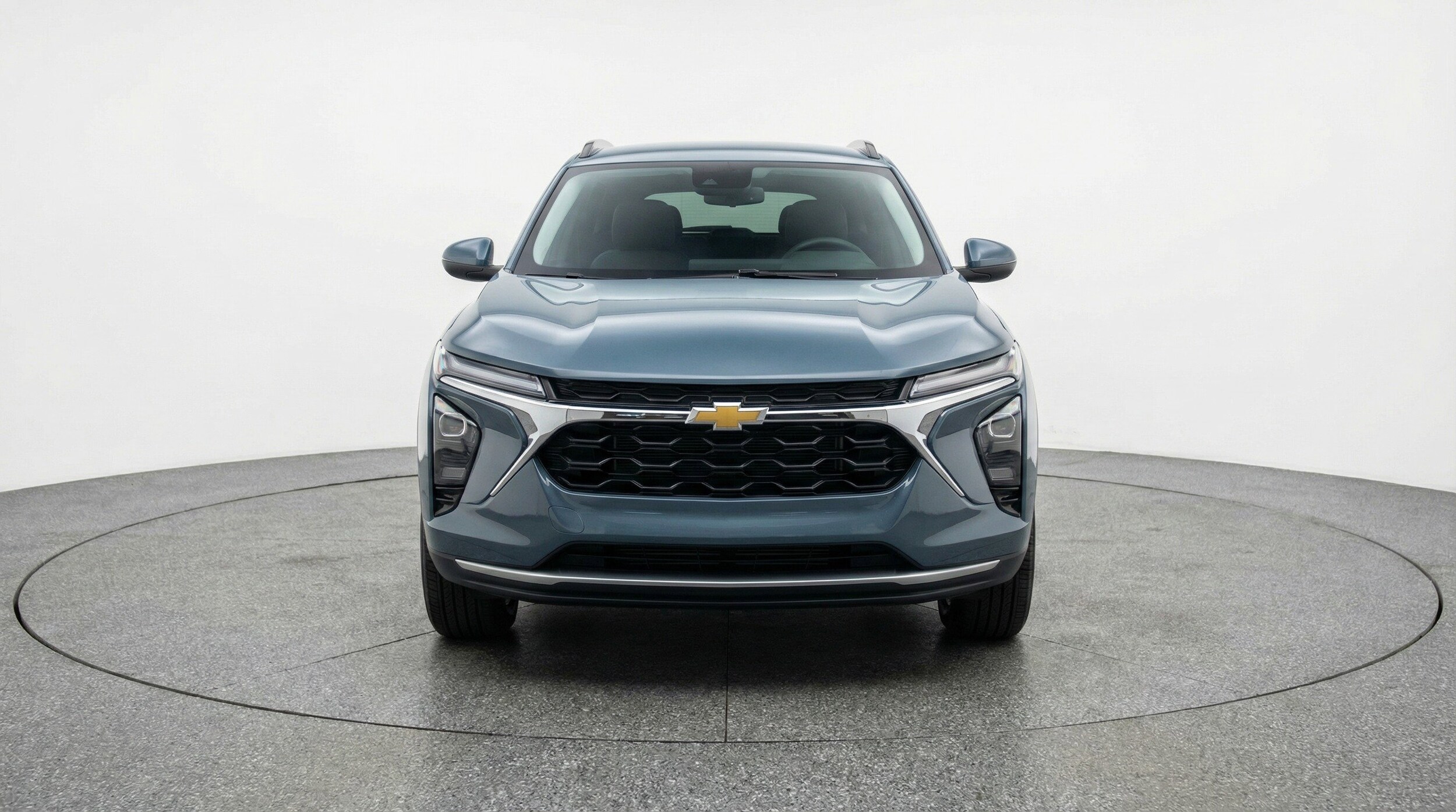 Thumbnail: 2025 Chevrolet Trax - 2