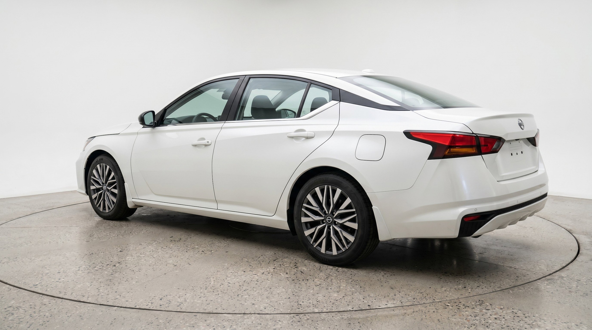 Thumbnail: 2025 Nissan Altima - 6