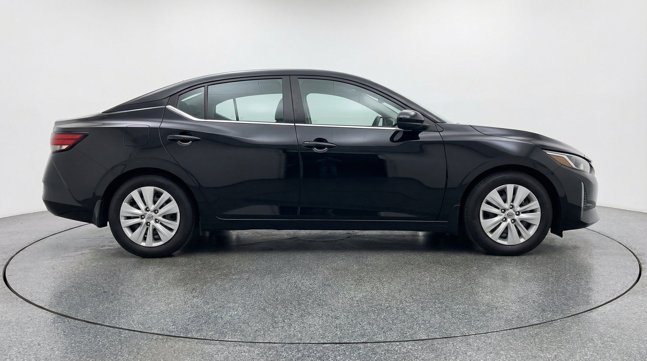 Thumbnail: 2025 Nissan Sentra - 11