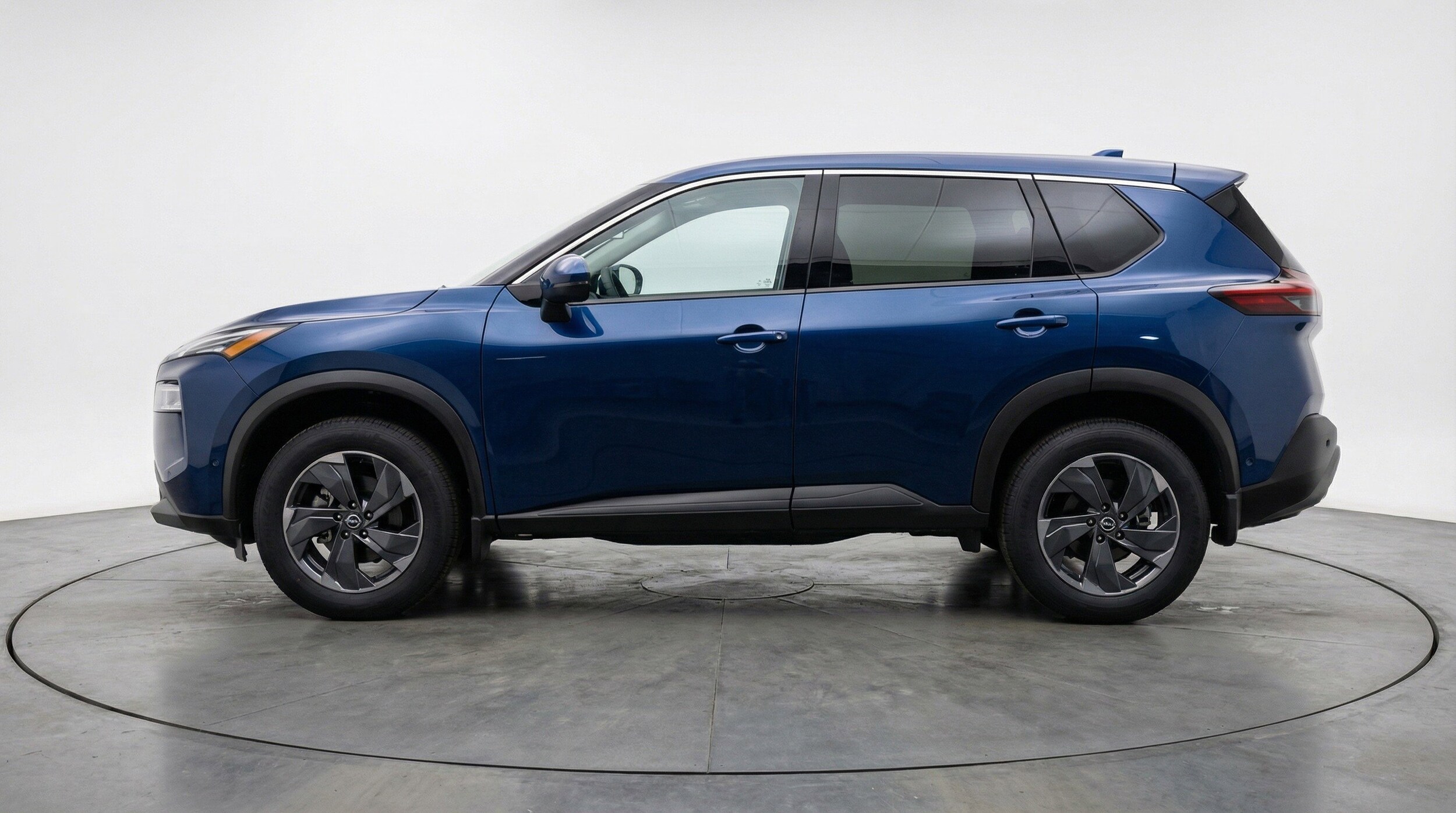 Thumbnail: 2025 Nissan Rogue - 5