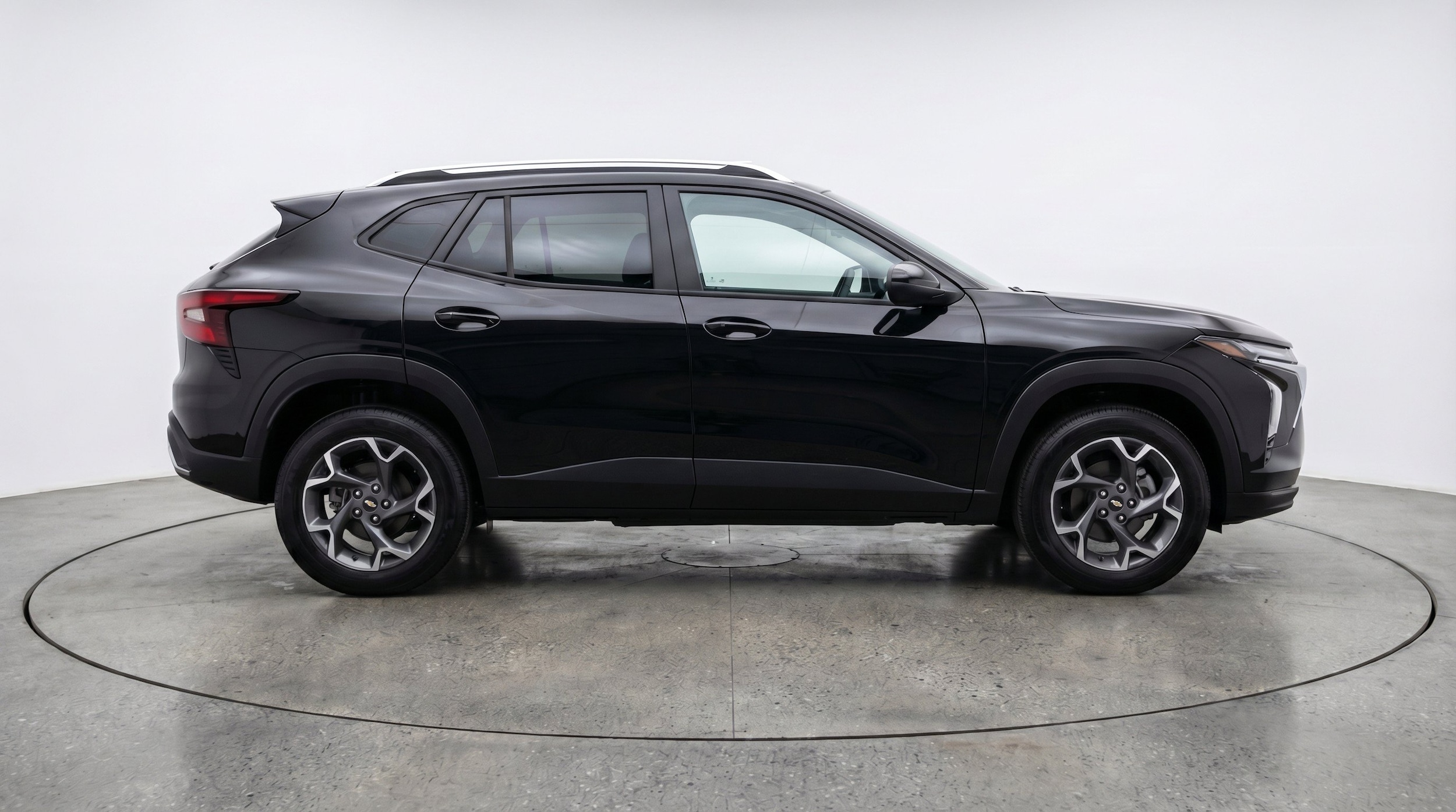 Thumbnail: 2025 Chevrolet Trax - 11