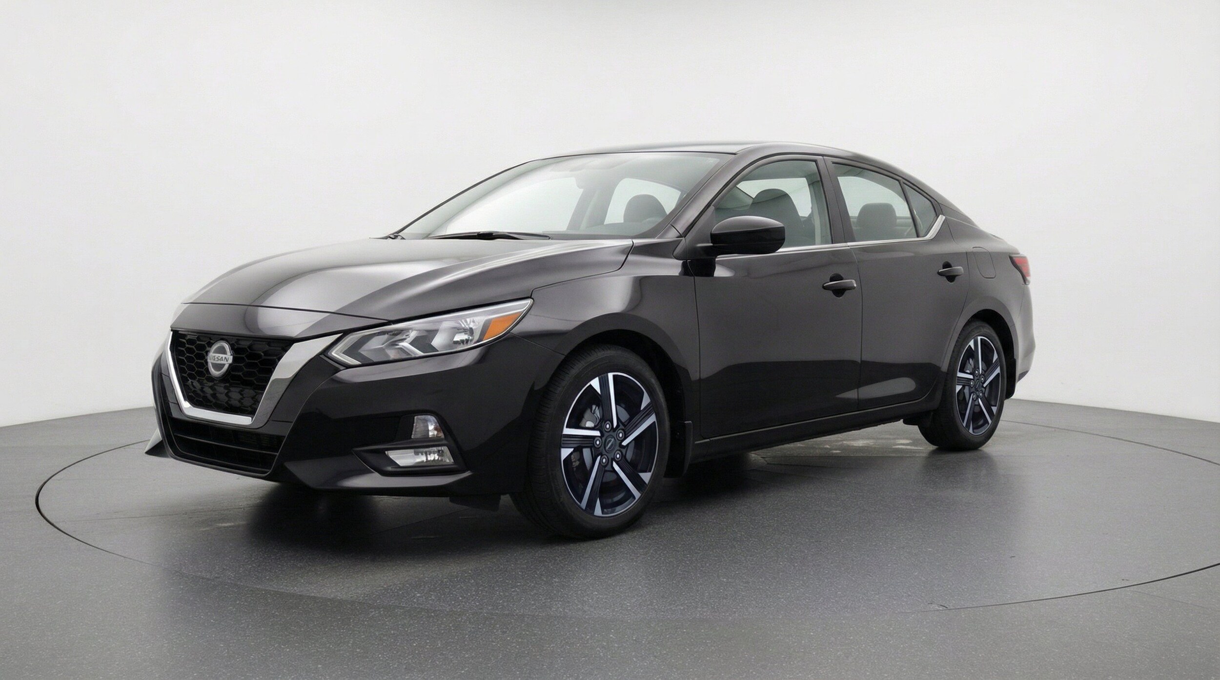 Thumbnail: 2025 Nissan Sentra - 3