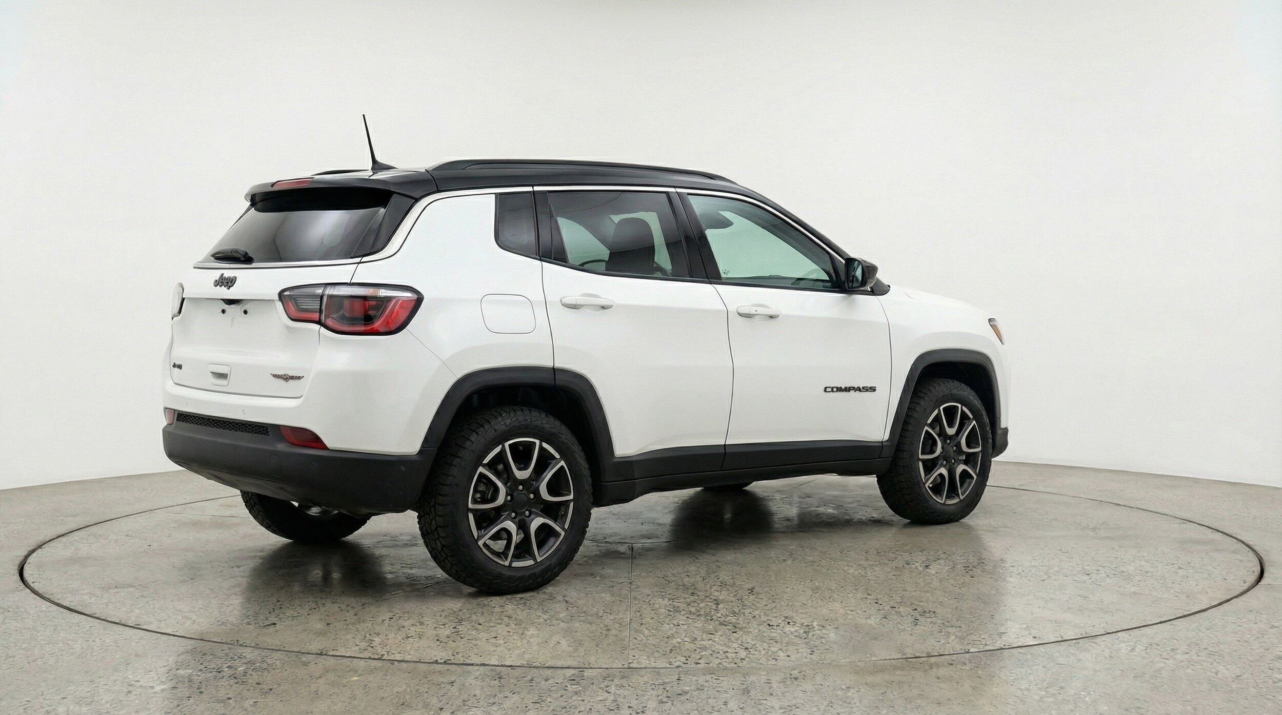 Thumbnail: 2025 Jeep Compass - 9