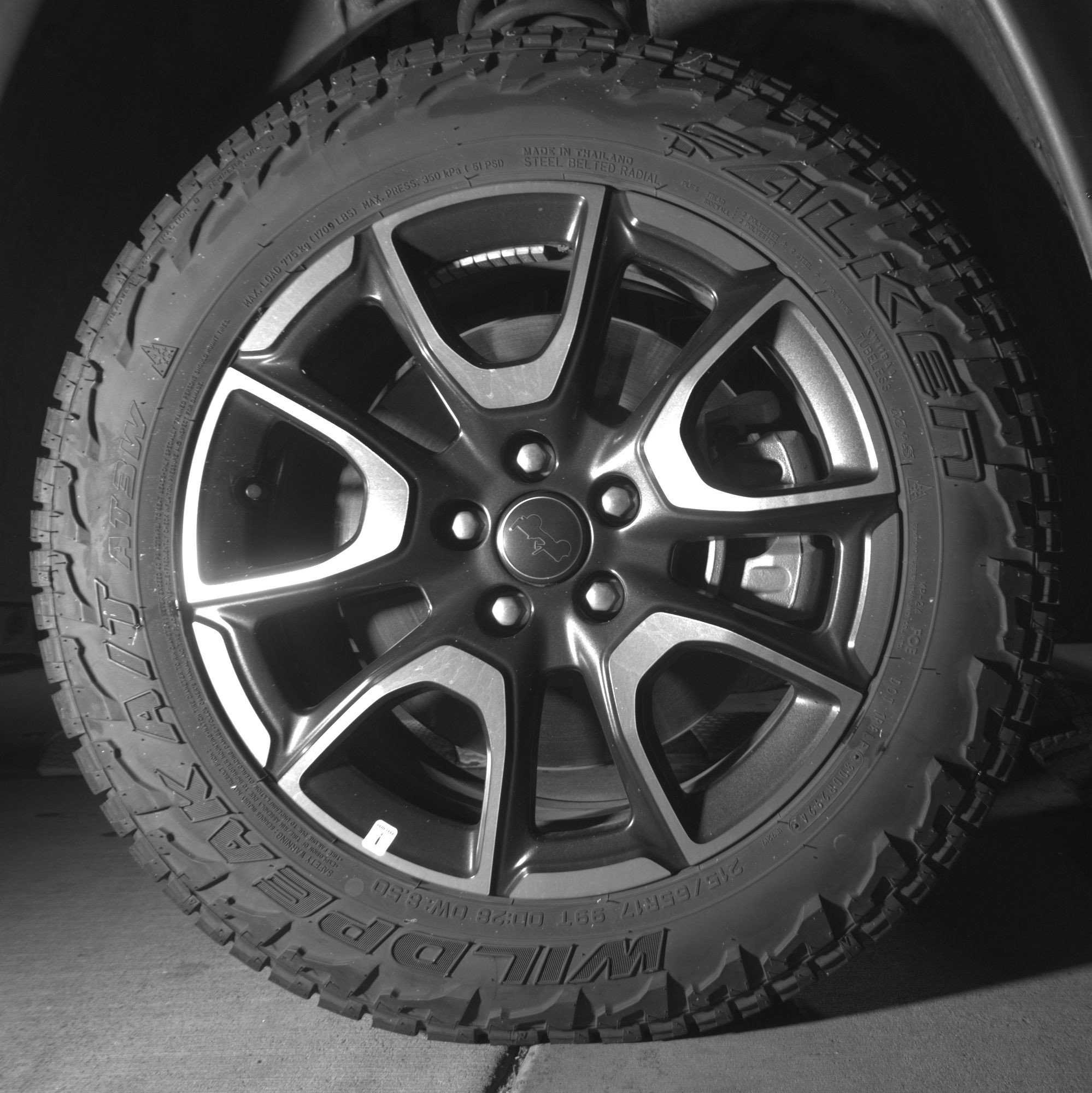 Thumbnail: 2025 Jeep Compass - 13