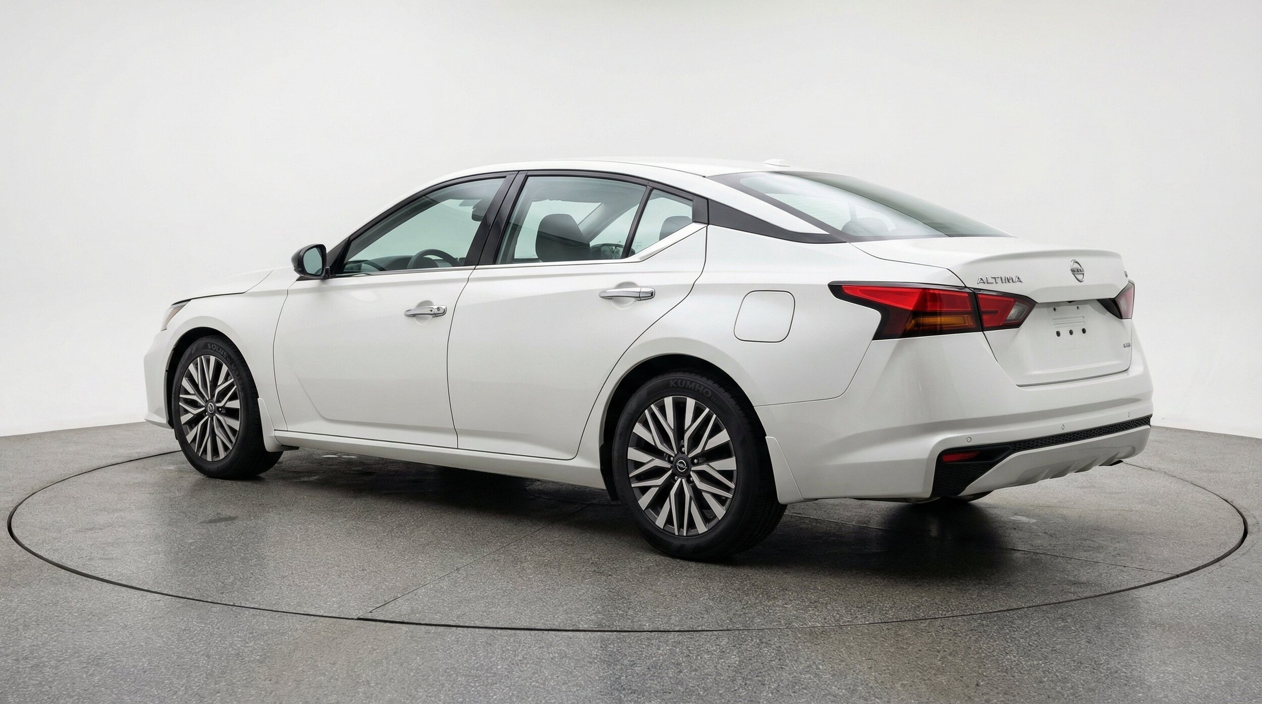 Thumbnail: 2025 Nissan Altima - 6