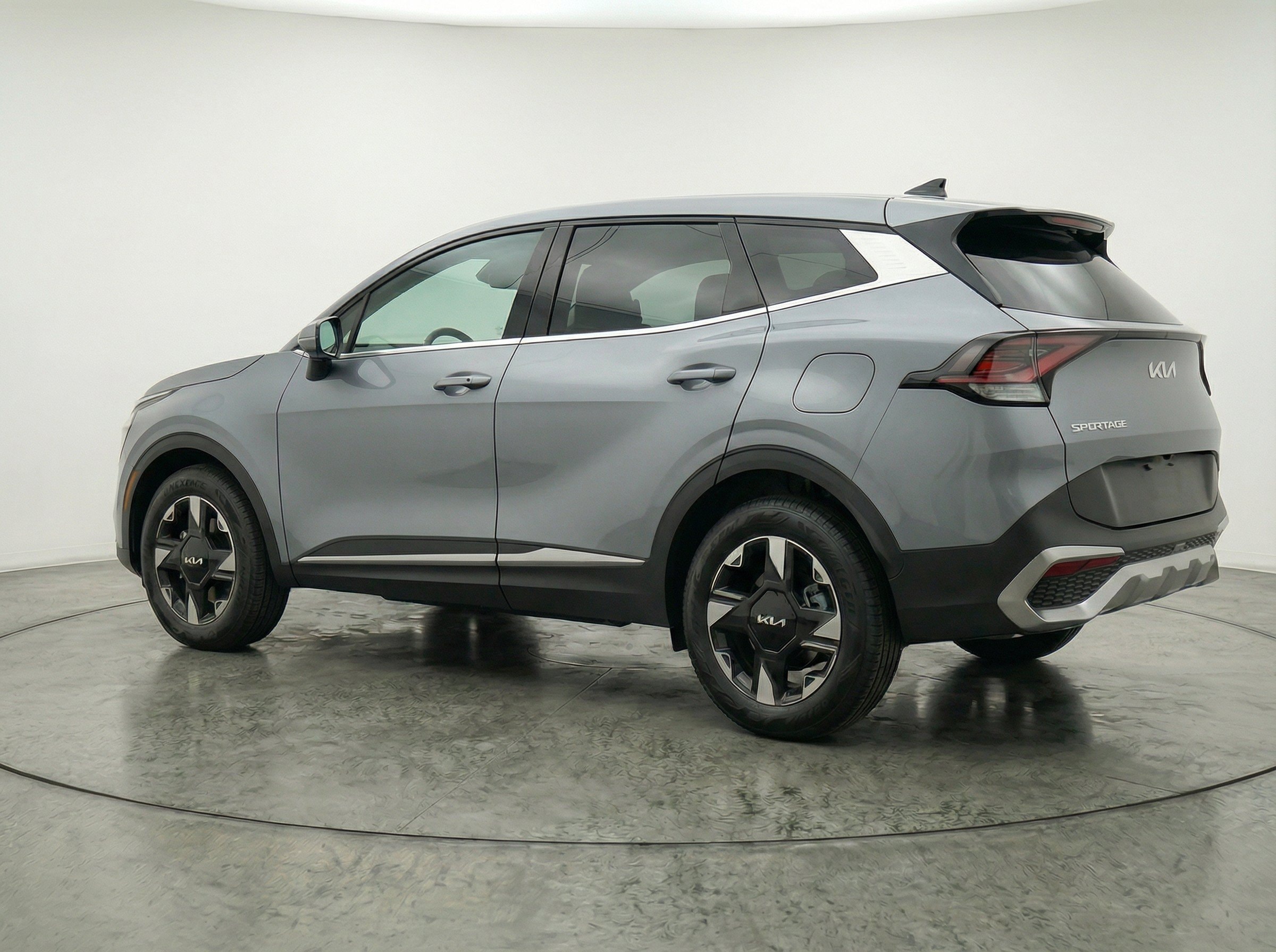 Thumbnail: 2026 Kia Sportage - 6