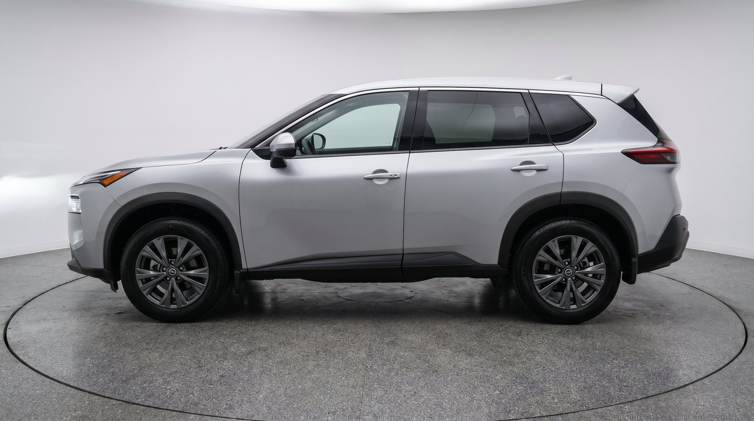Thumbnail: 2025 Nissan Rogue - 5