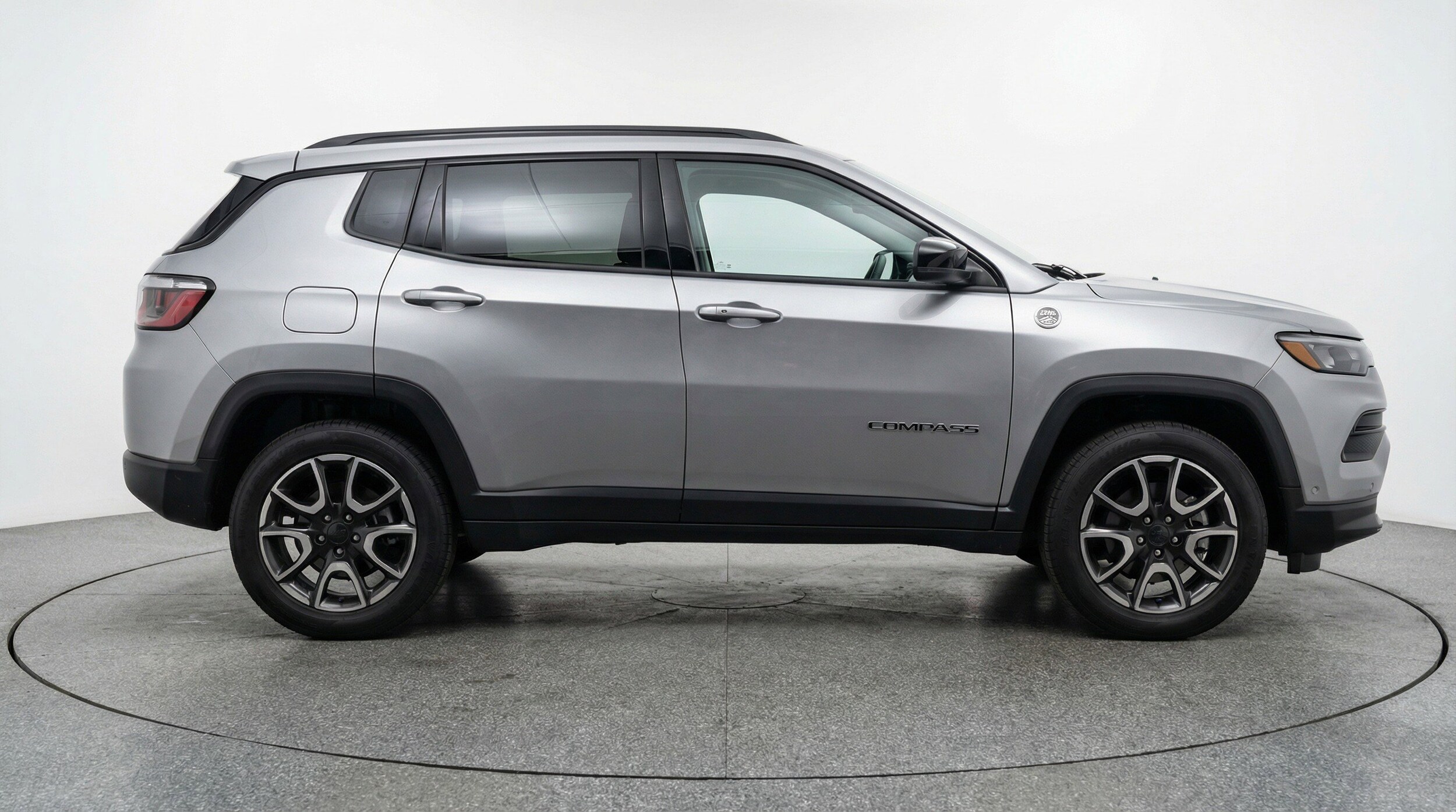 Thumbnail: 2025 Jeep Compass - 11