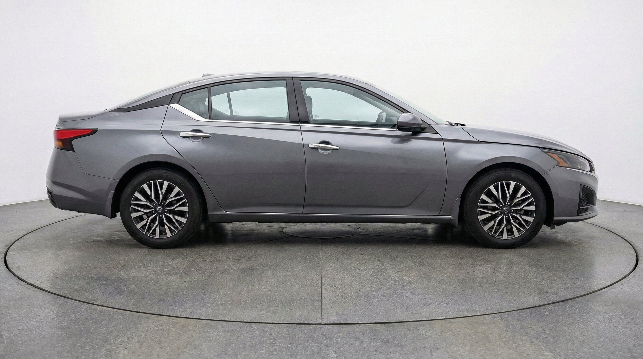Thumbnail: 2025 Nissan Altima - 11
