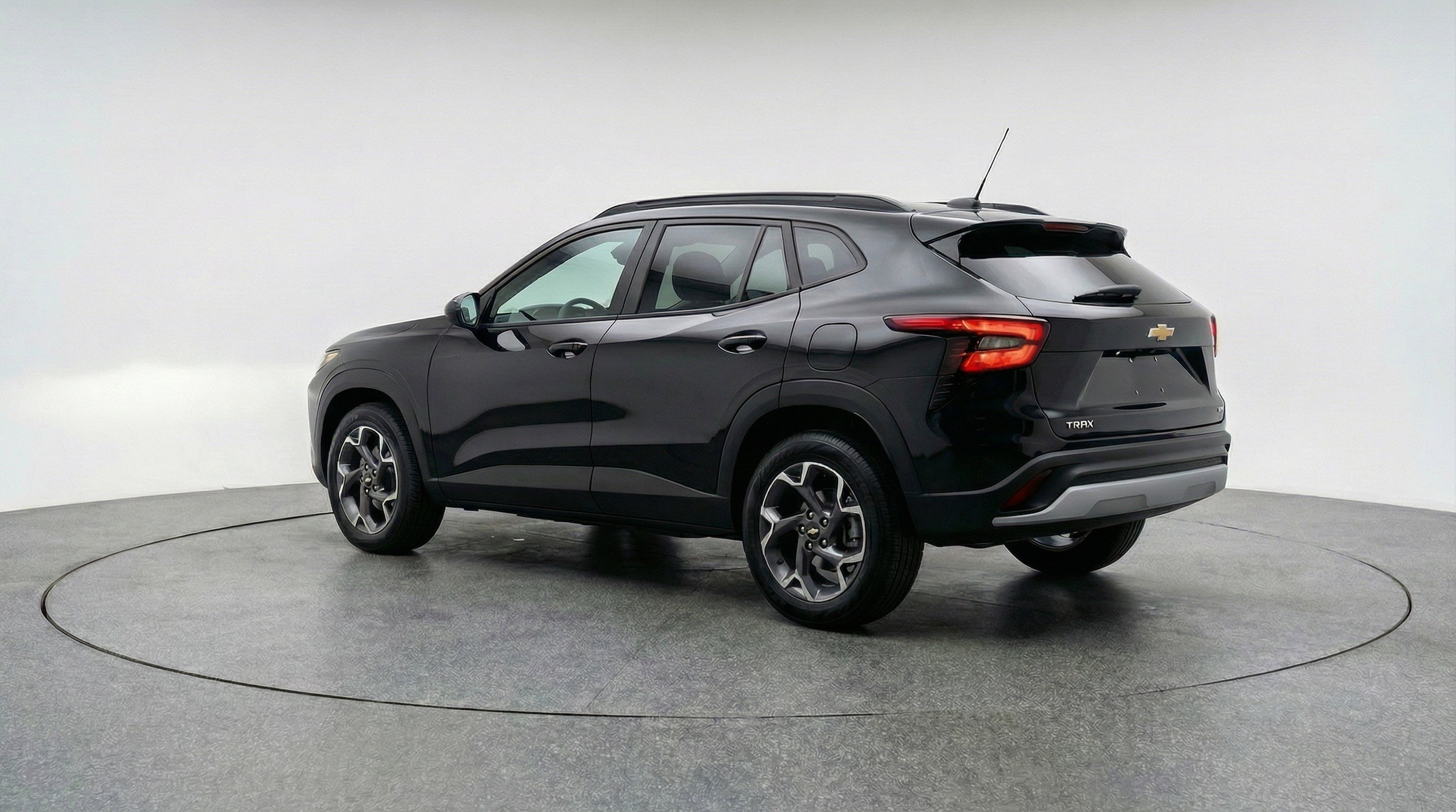 Thumbnail: 2025 Chevrolet Trax - 6