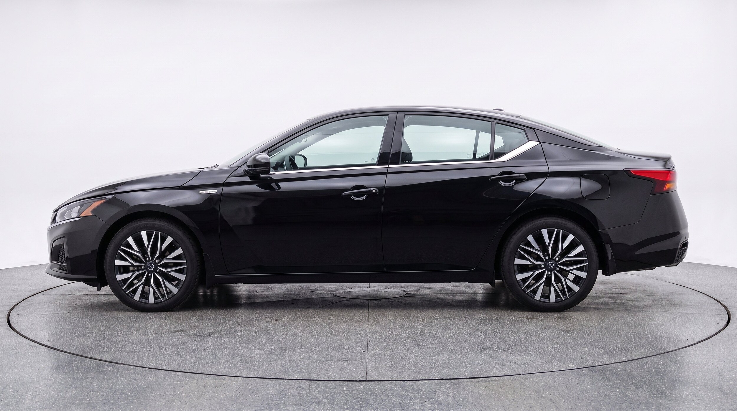 Thumbnail: 2026 Nissan Altima - 5