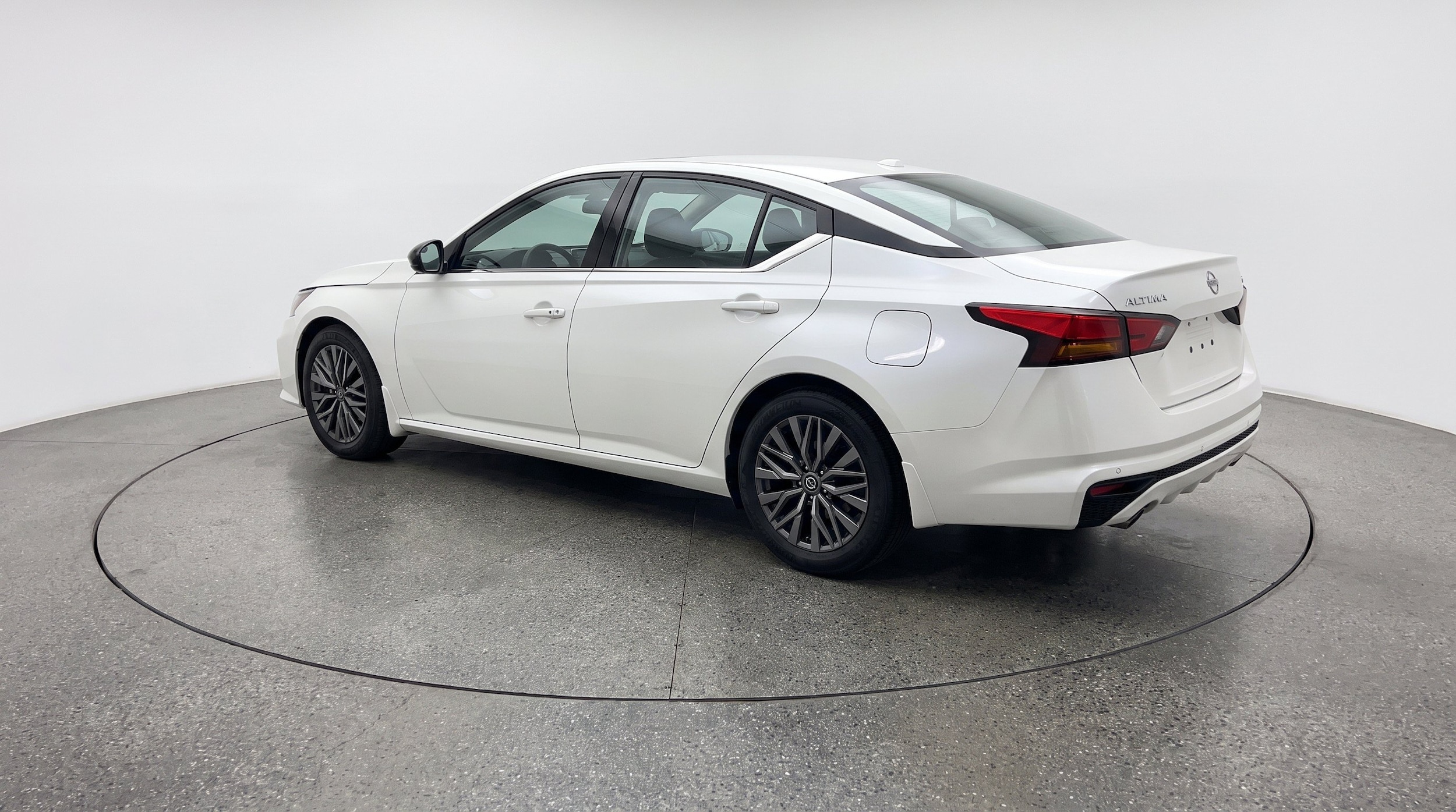 Thumbnail: 2026 Nissan Altima - 6