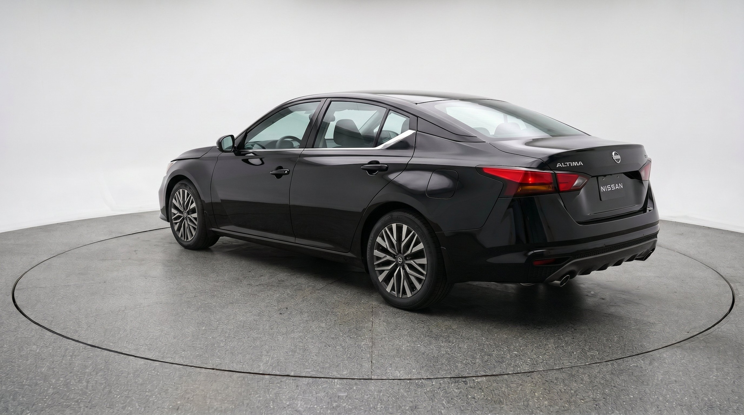 Thumbnail: 2025 Nissan Altima - 6
