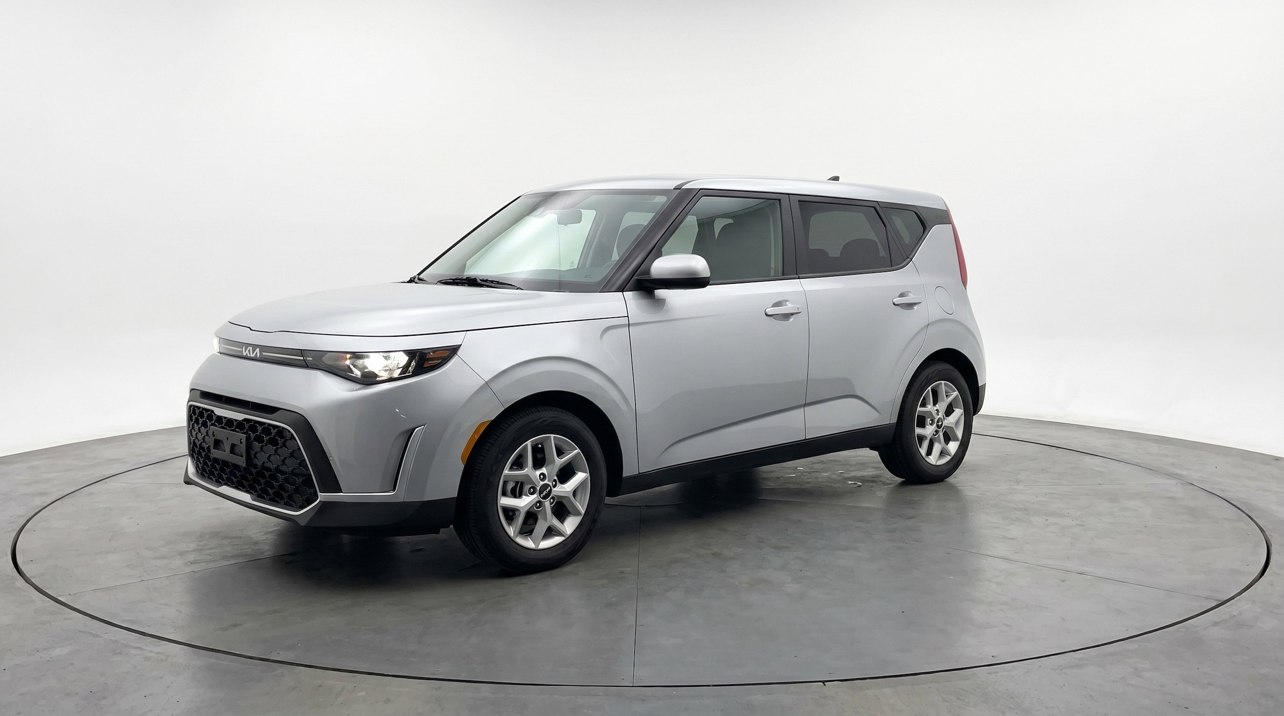 Thumbnail: 2025 Kia Soul - 3