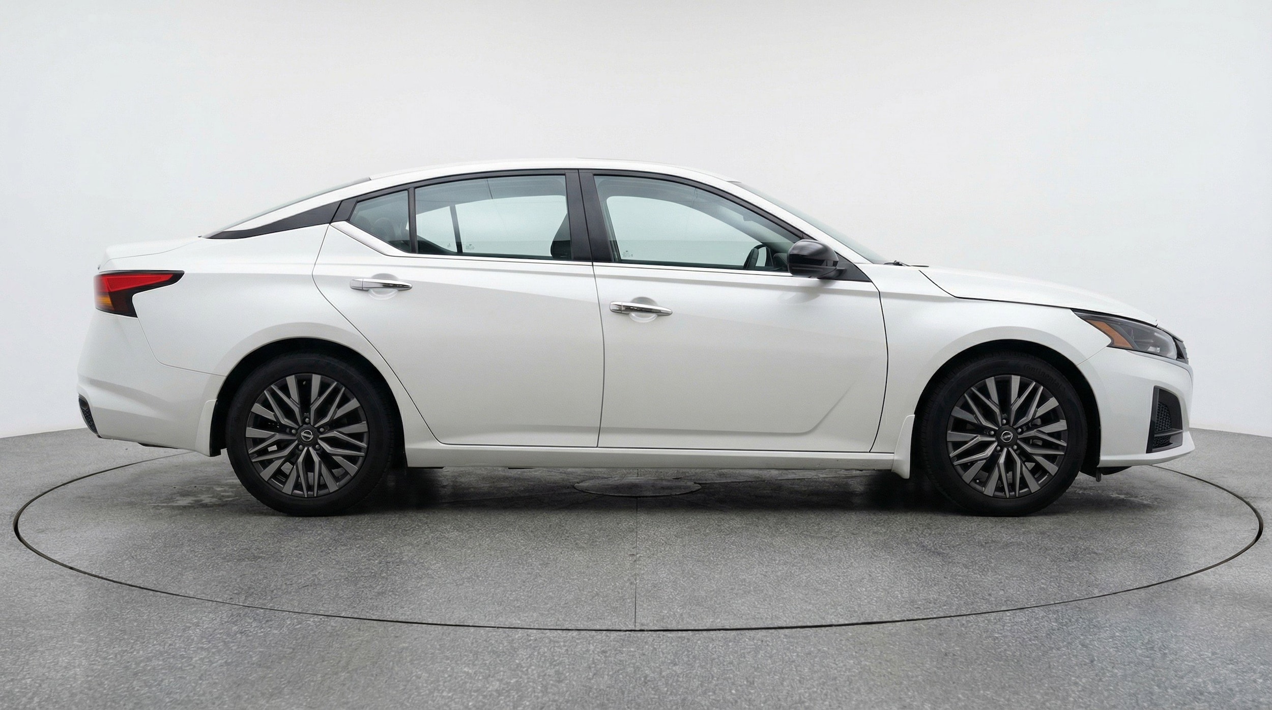Thumbnail: 2025 Nissan Altima - 11