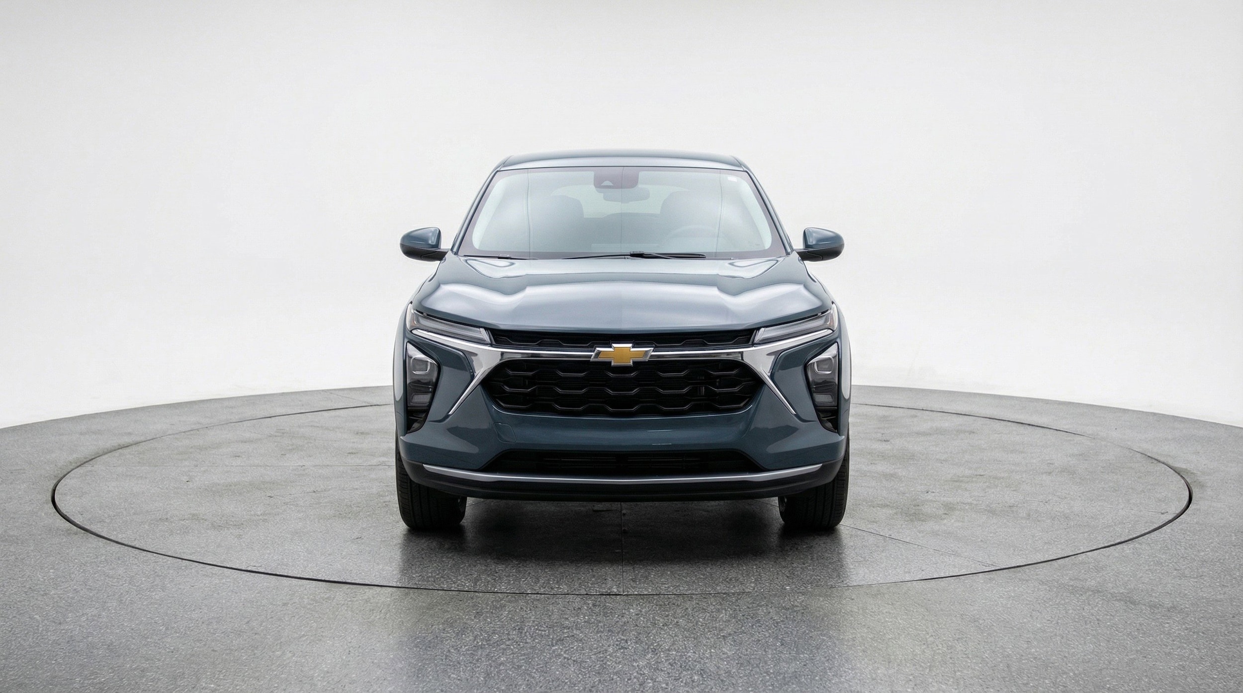 Thumbnail: 2025 Chevrolet Trax - 2