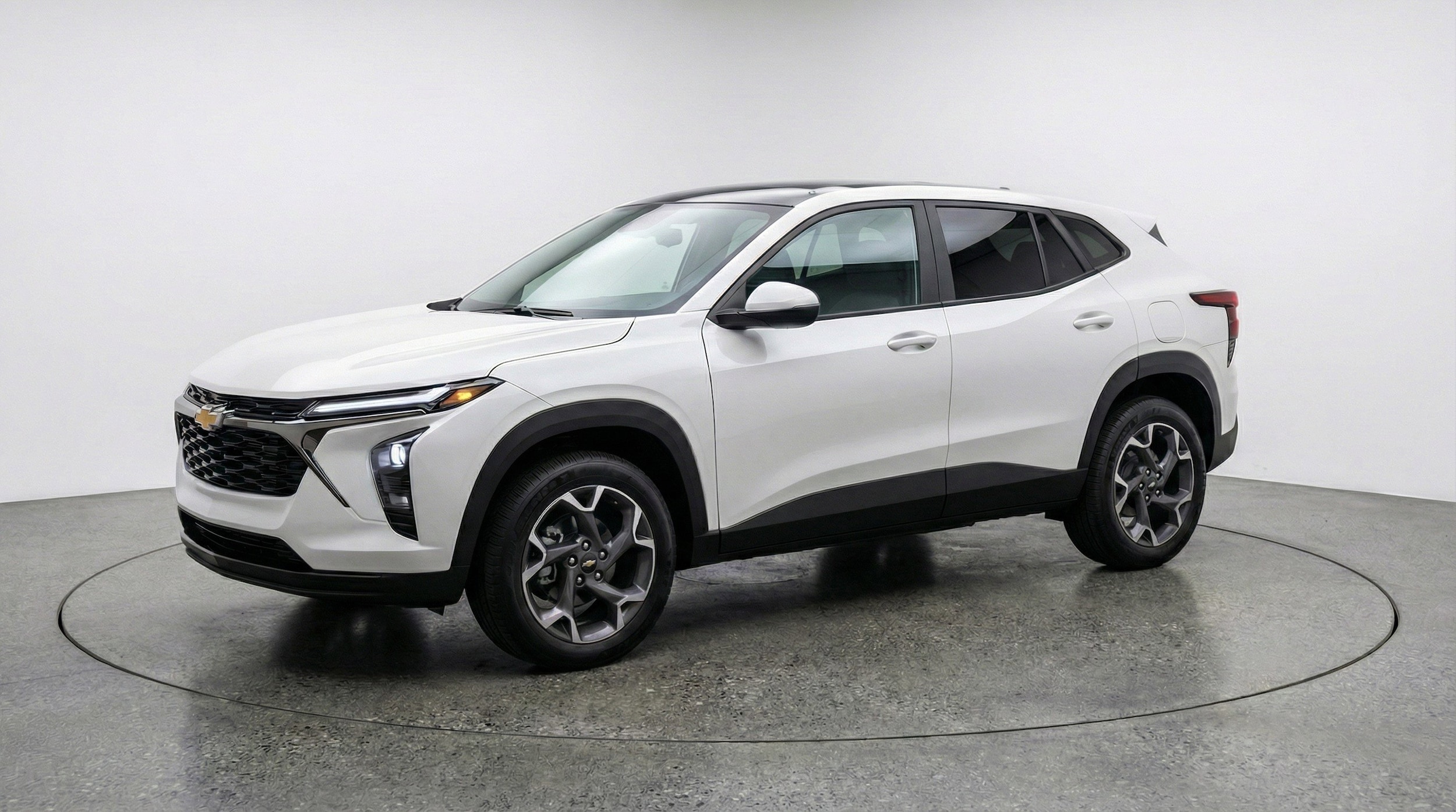 Thumbnail: 2025 Chevrolet Trax - 3