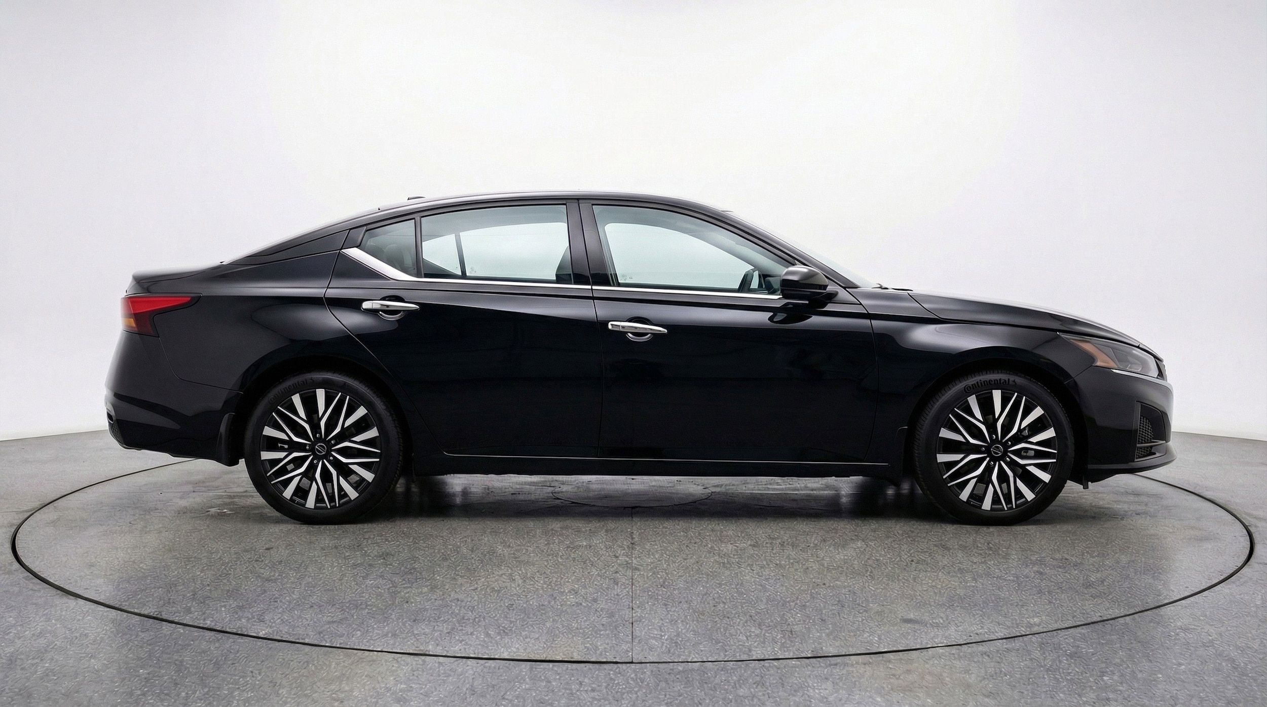 Thumbnail: 2025 Nissan Altima - 11