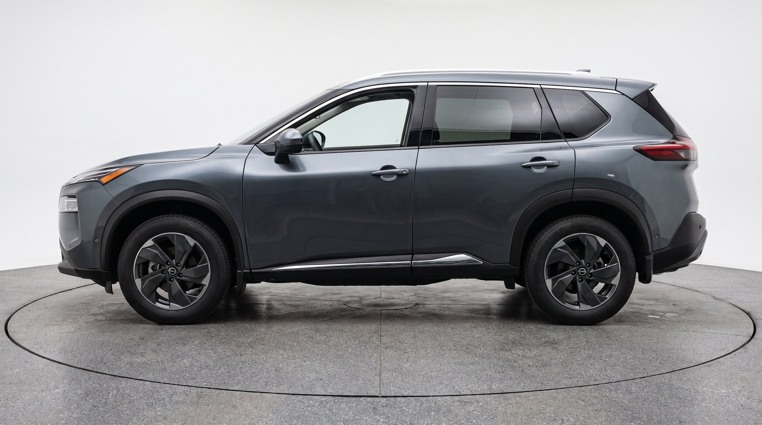 Thumbnail: 2025 Nissan Rogue - 5