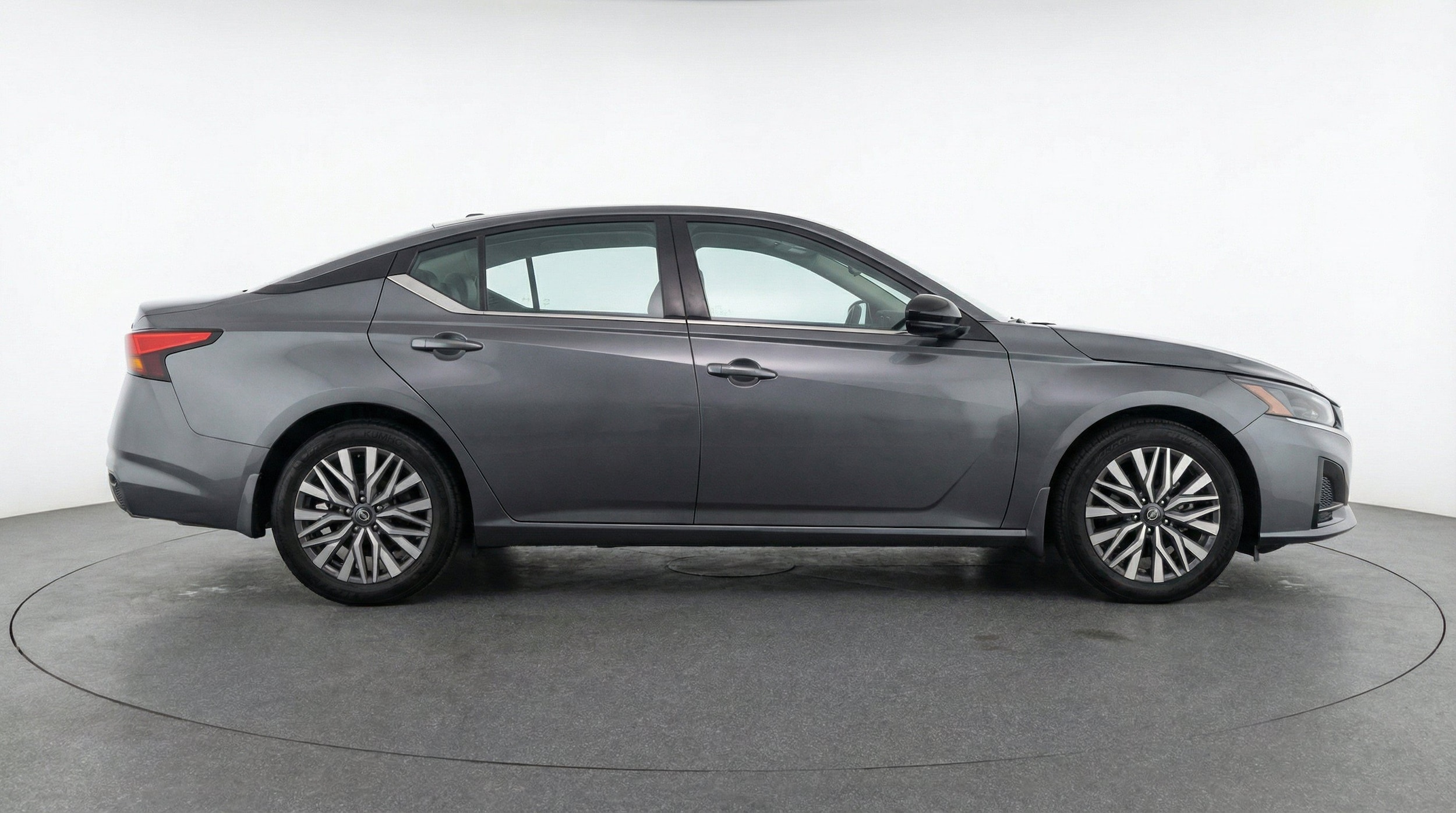 Thumbnail: 2025 Nissan Altima - 11