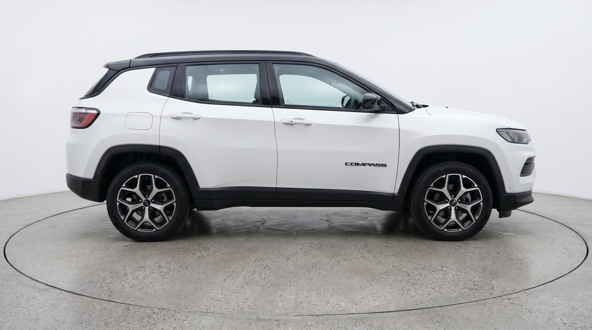 Thumbnail: 2025 Jeep Compass - 11