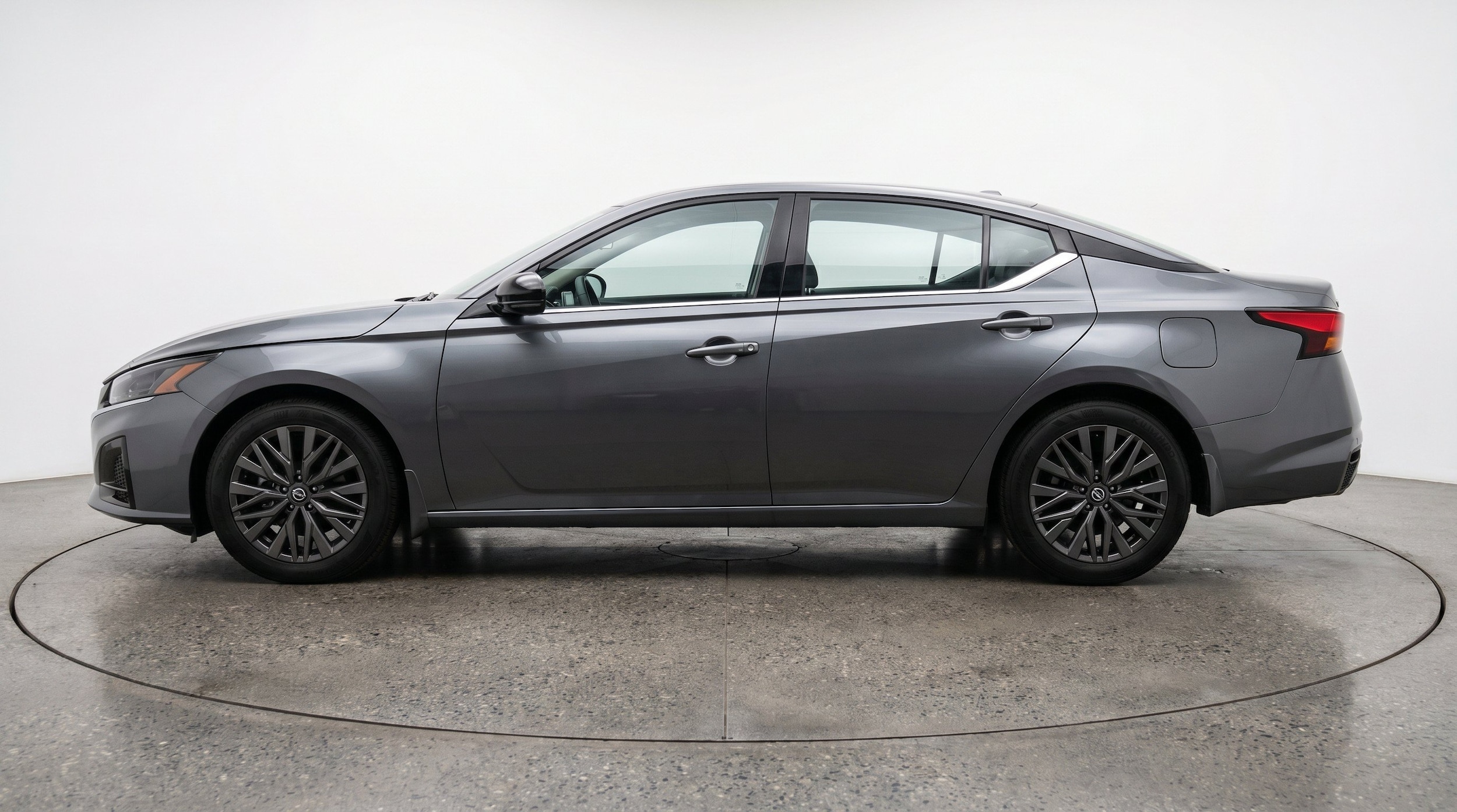 Thumbnail: 2025 Nissan Altima - 5