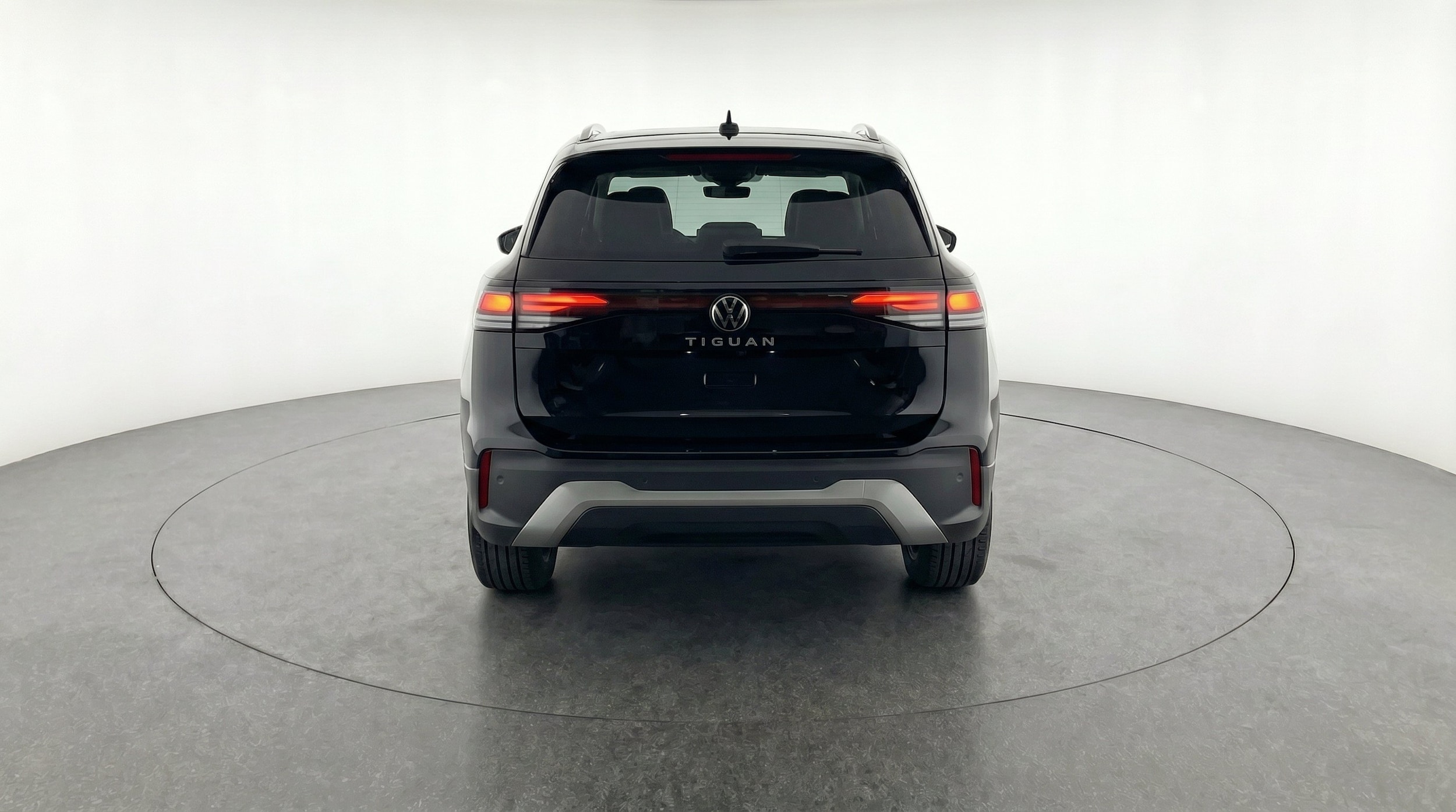 Thumbnail: 2026 Volkswagen Tiguan - 7